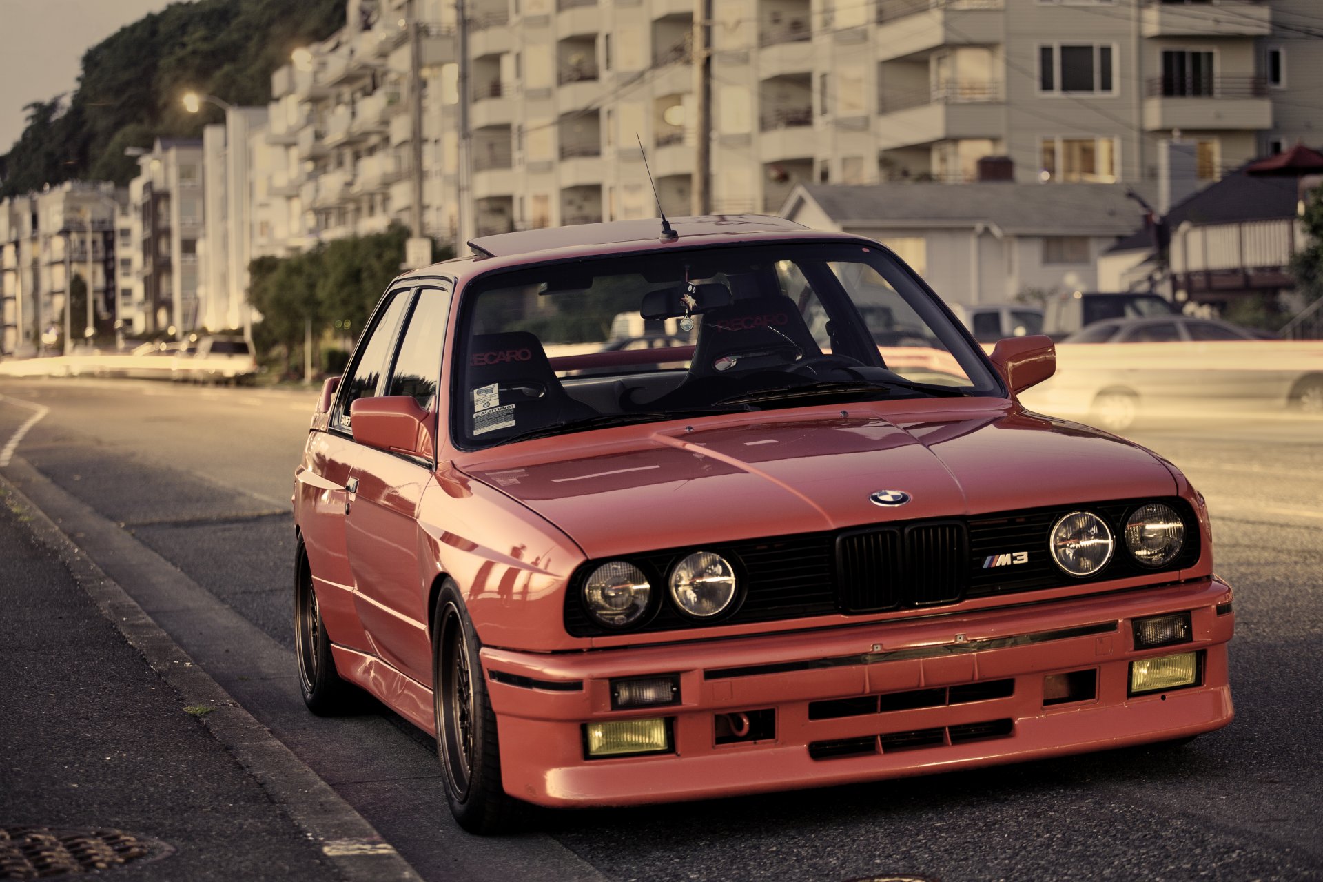 bmw m3 e30 rouge bmw rouge rue