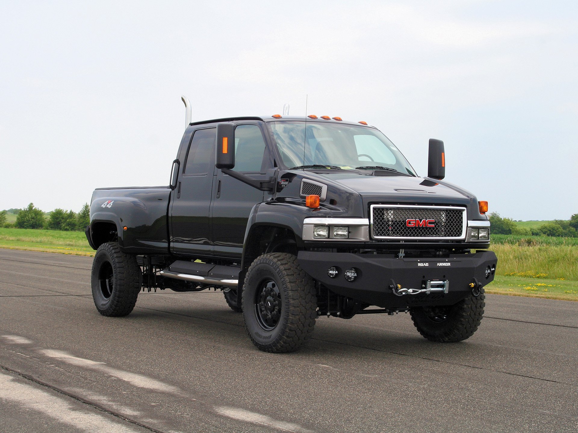 gmc topkick пикап ironhide