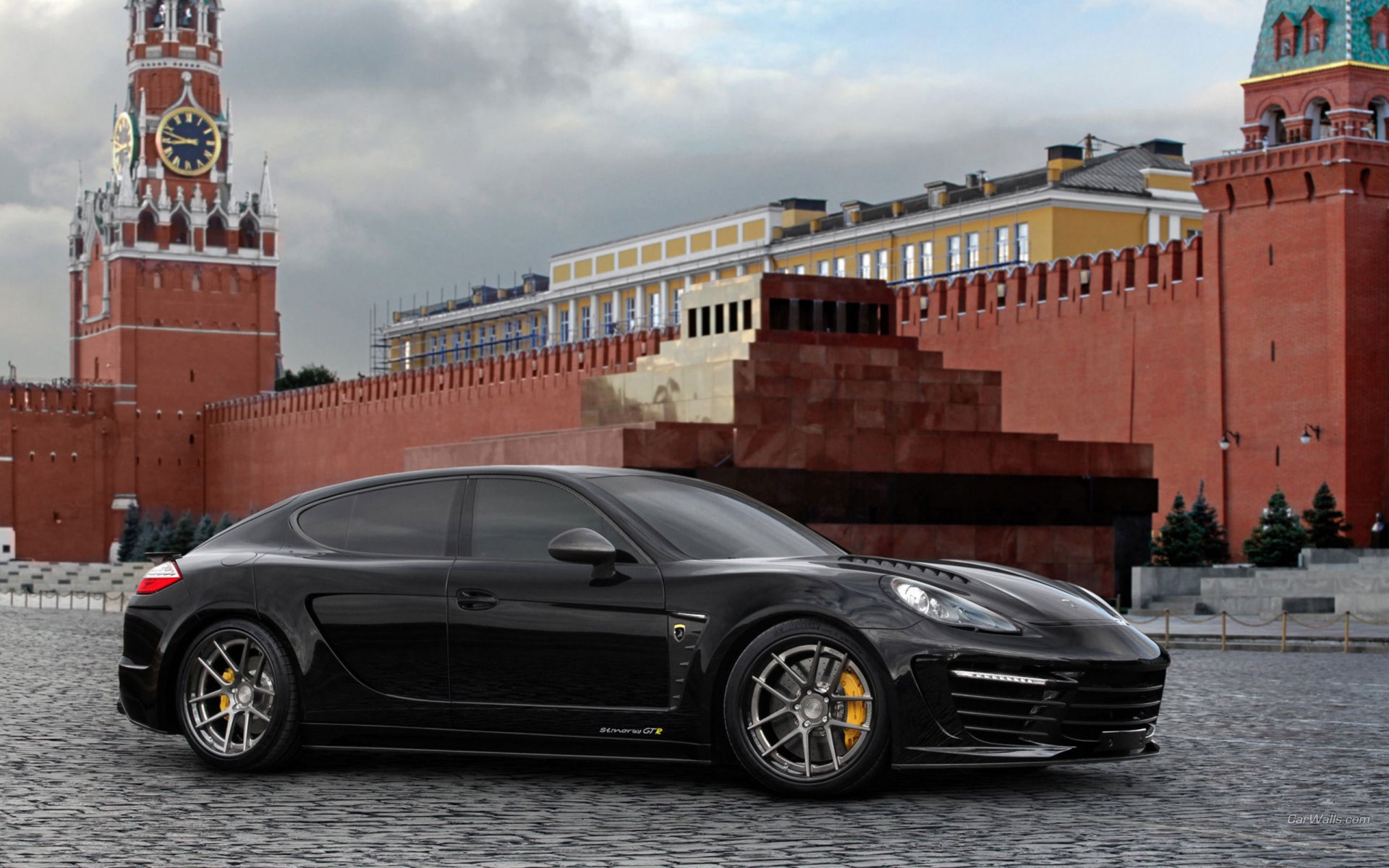 porsche panamera москва кремль