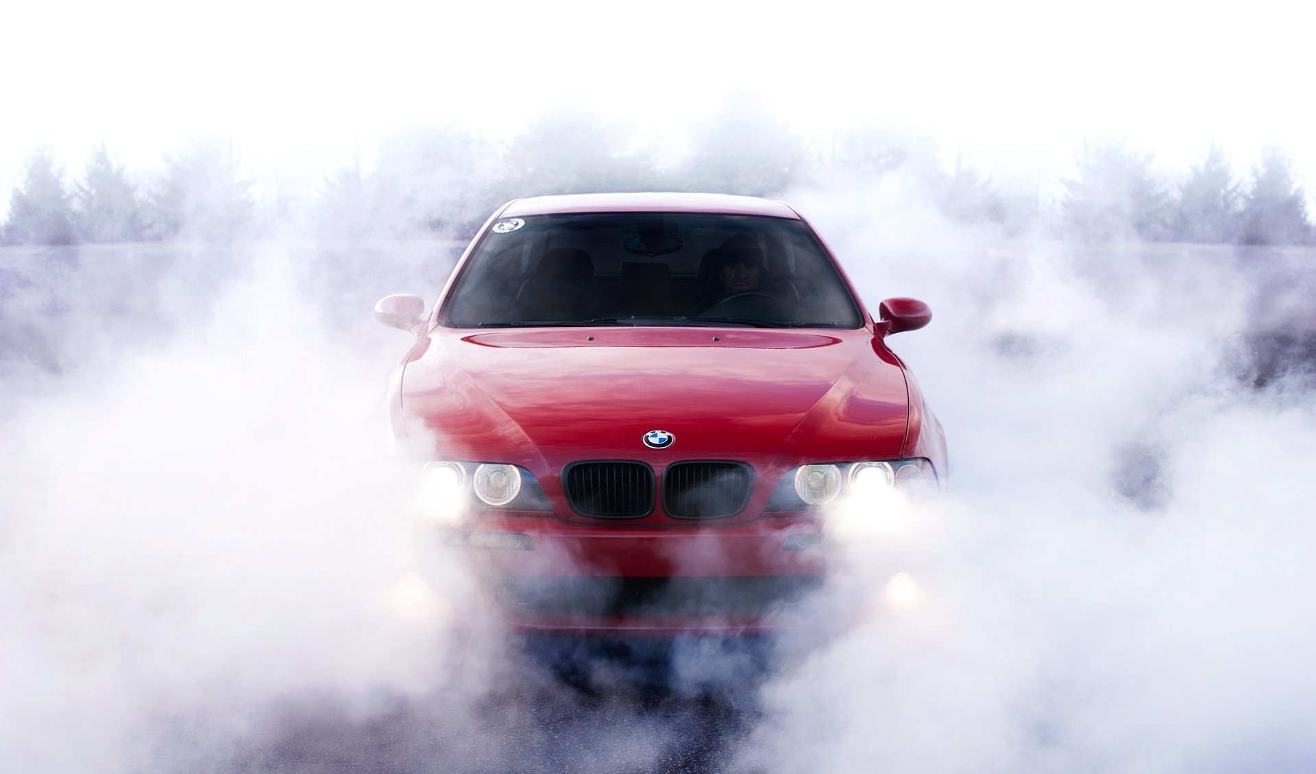 voiture papier peint bmw m5 e39 burnout imola rouge fumée bmw m5 glissade rouge voiture papier peint