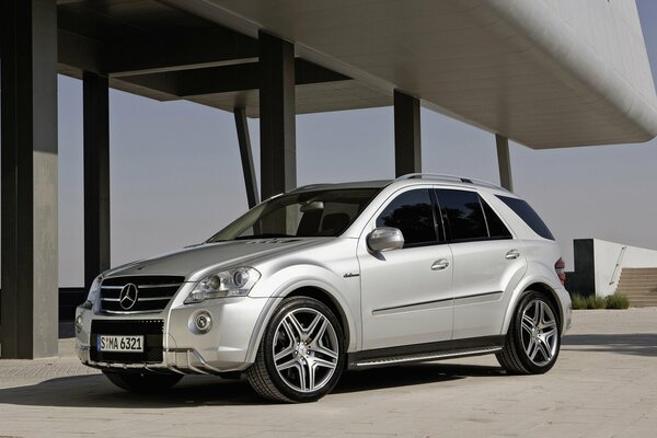 Mercedes-benz ml 63 amg SUV in grey