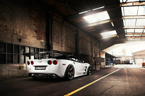 Triple blanco Chevrolet Corvette