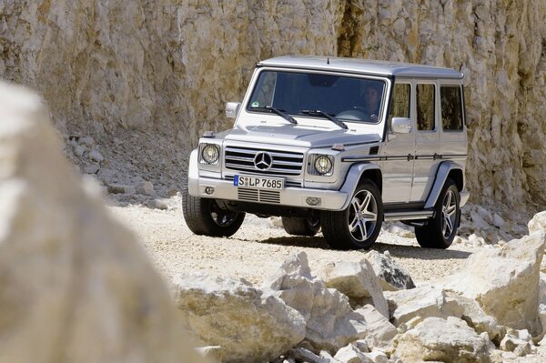 Jeep SUV Mercedes on the stone road