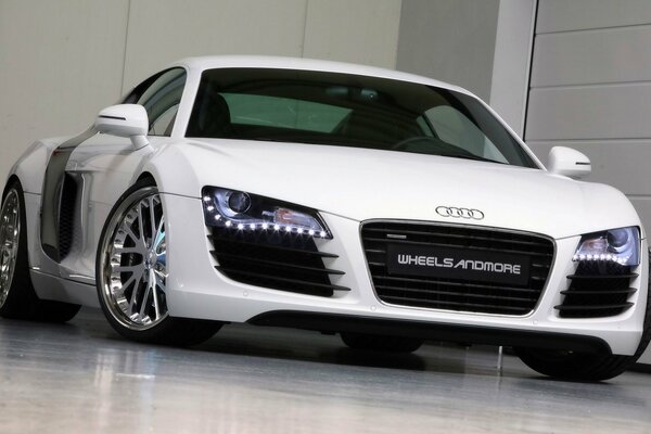 Audi r8 wheelsandmore tuning machine