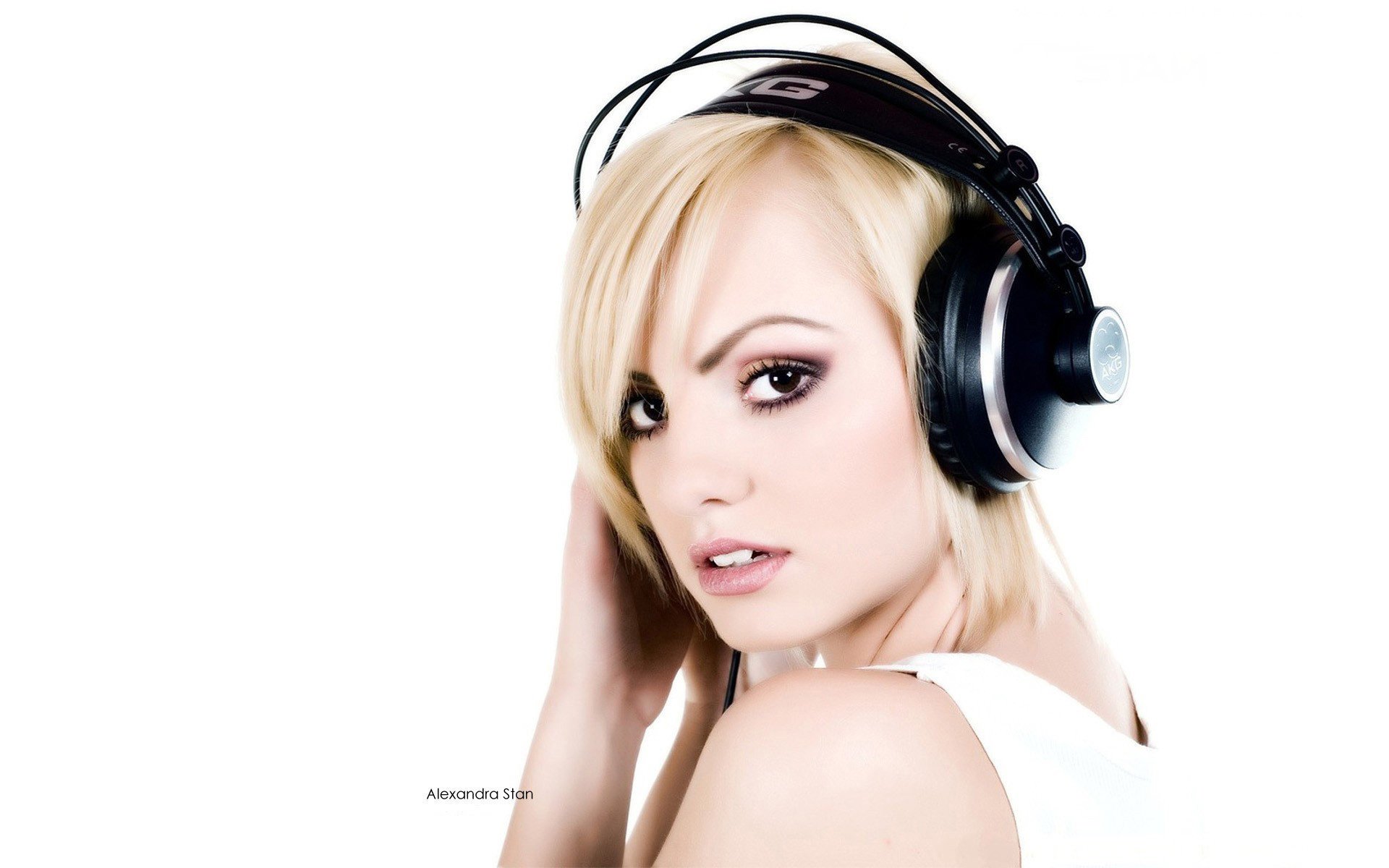 alexandra stan headphones face singer