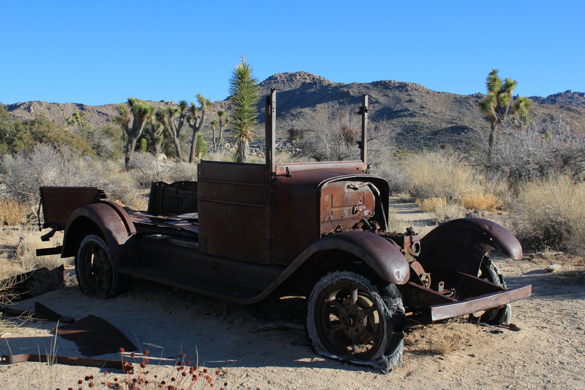 rusty cars retro cast desert car cars wallpaper