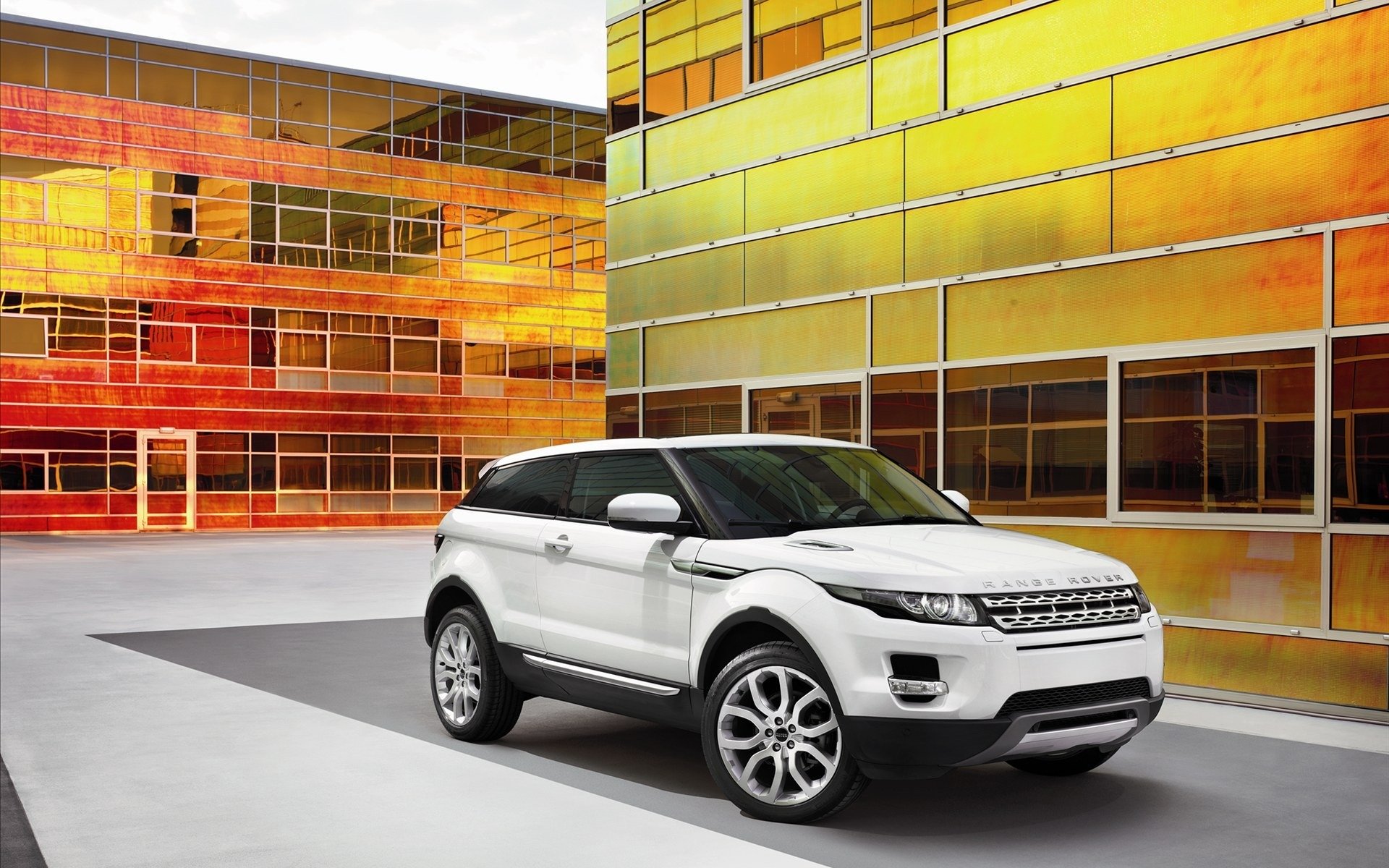 range rover evoque 2011 biały terenowy