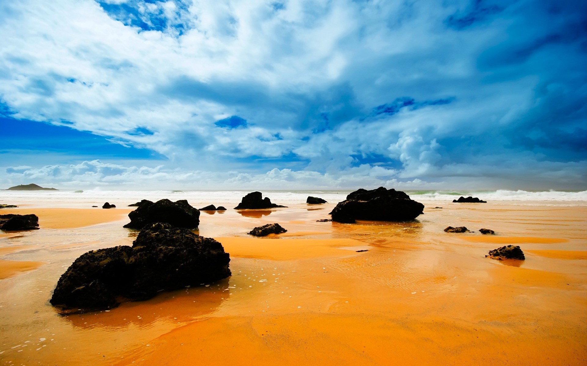 playa cielo piedras