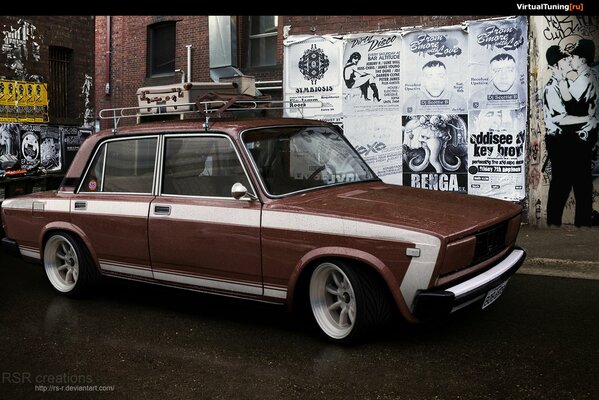 Lada VAZ 2107 en un ajuste fresco