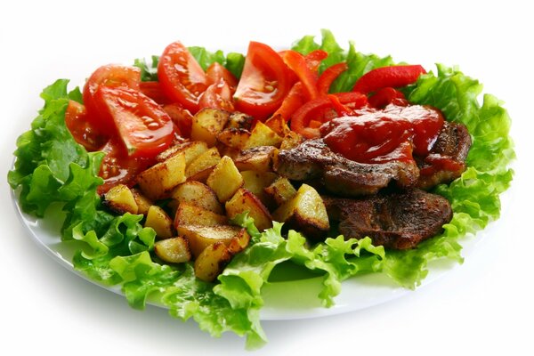 Insalata di carne, patate, ketchup