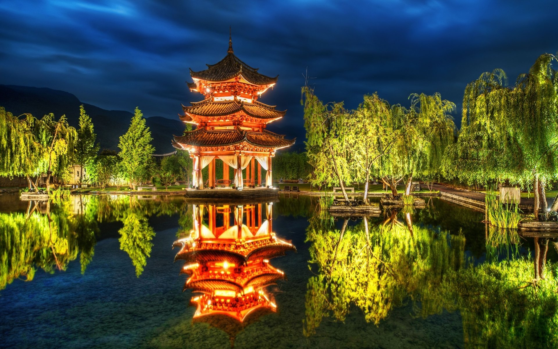 forêt lac nuit ciel pagode