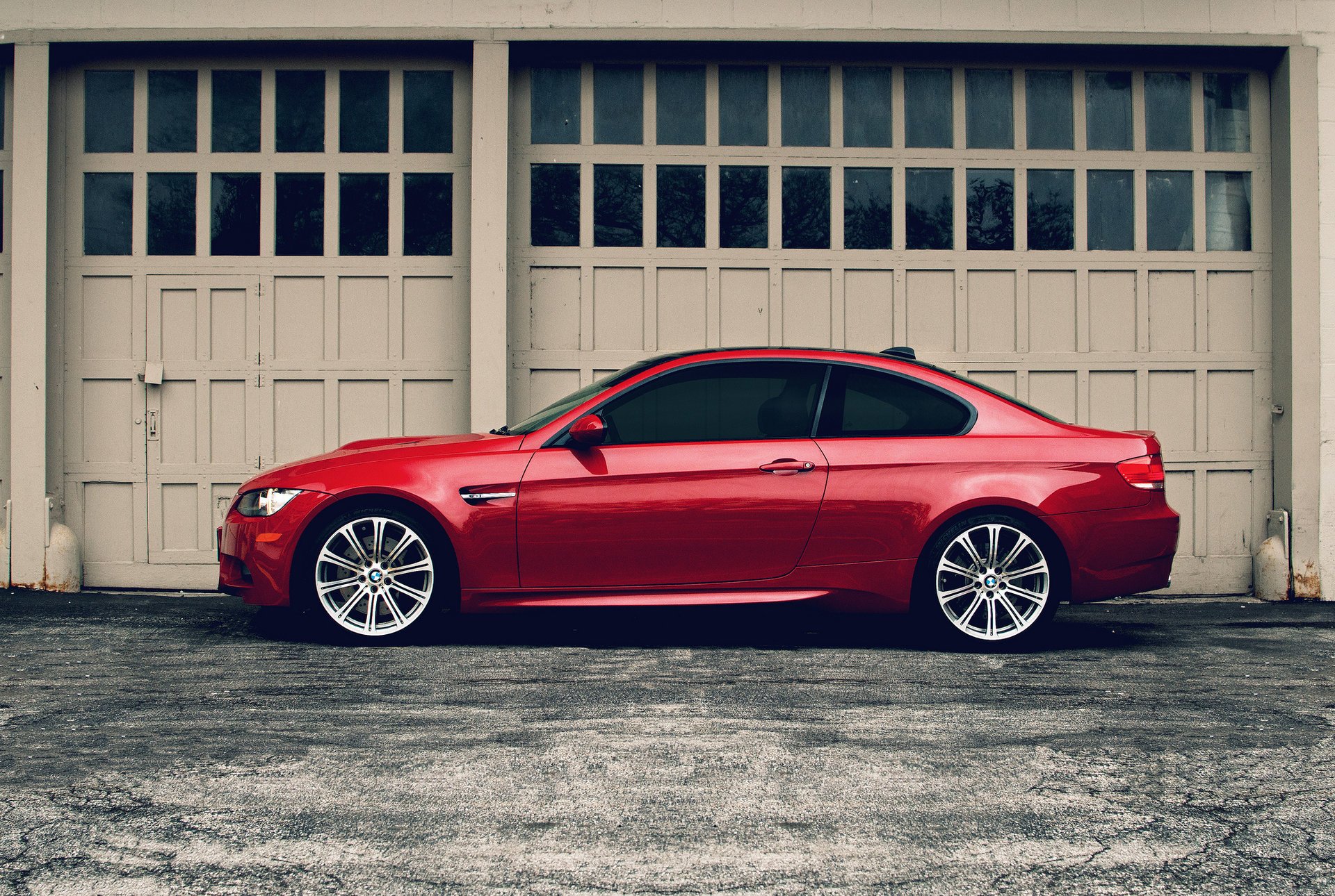 red rouge m3 bmw bmw e92