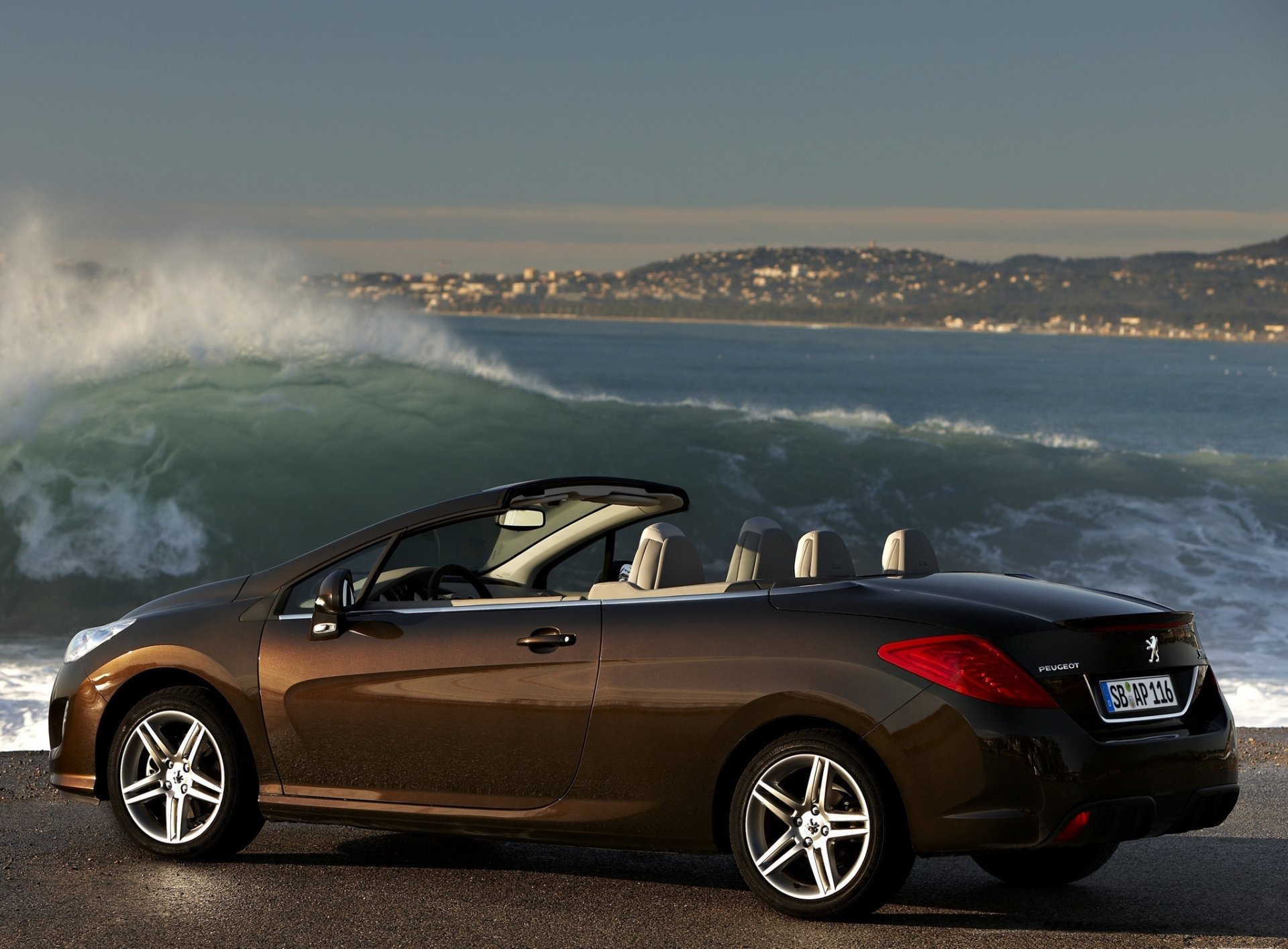 peugeot convertible water