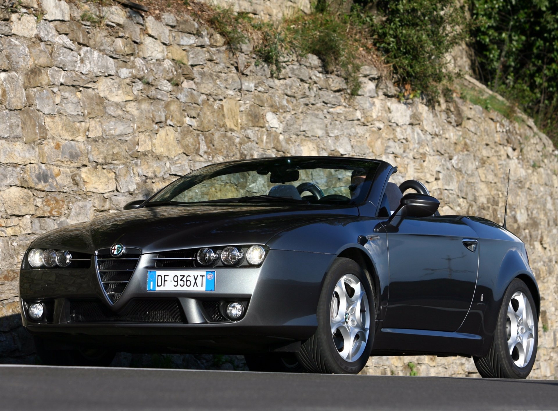 alfa romeo spider convertible stone