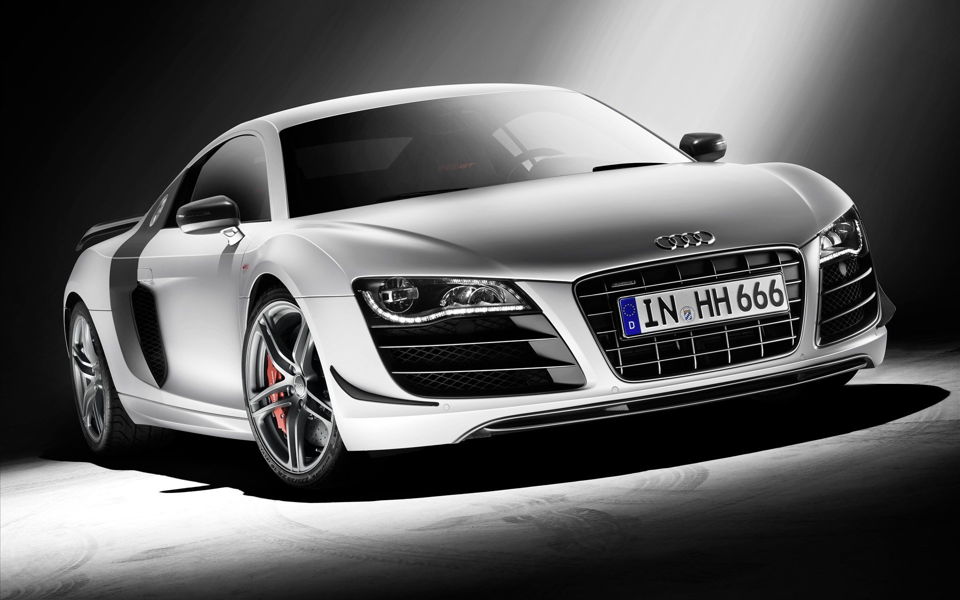 audi r8 gt matrícula potencia