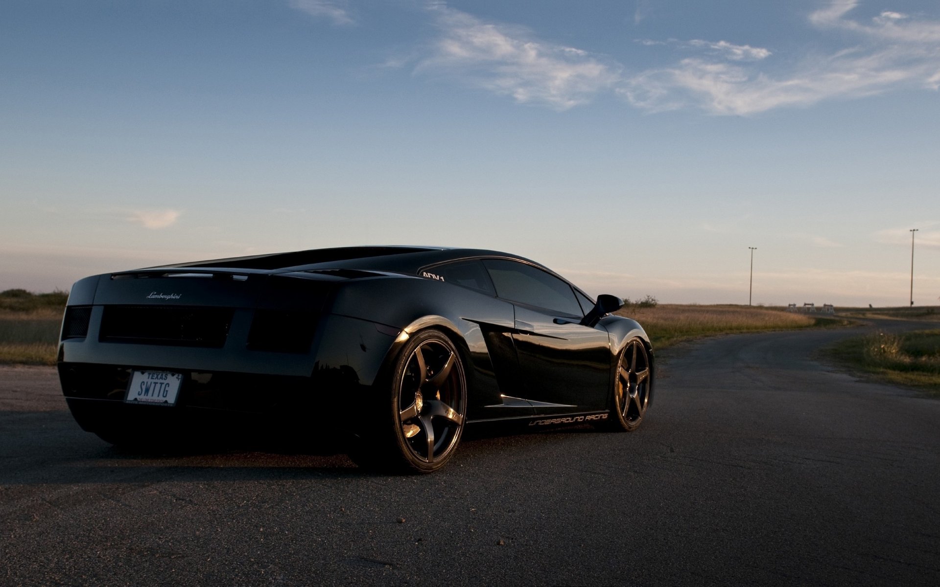 lamborghini gallardo strada cielo