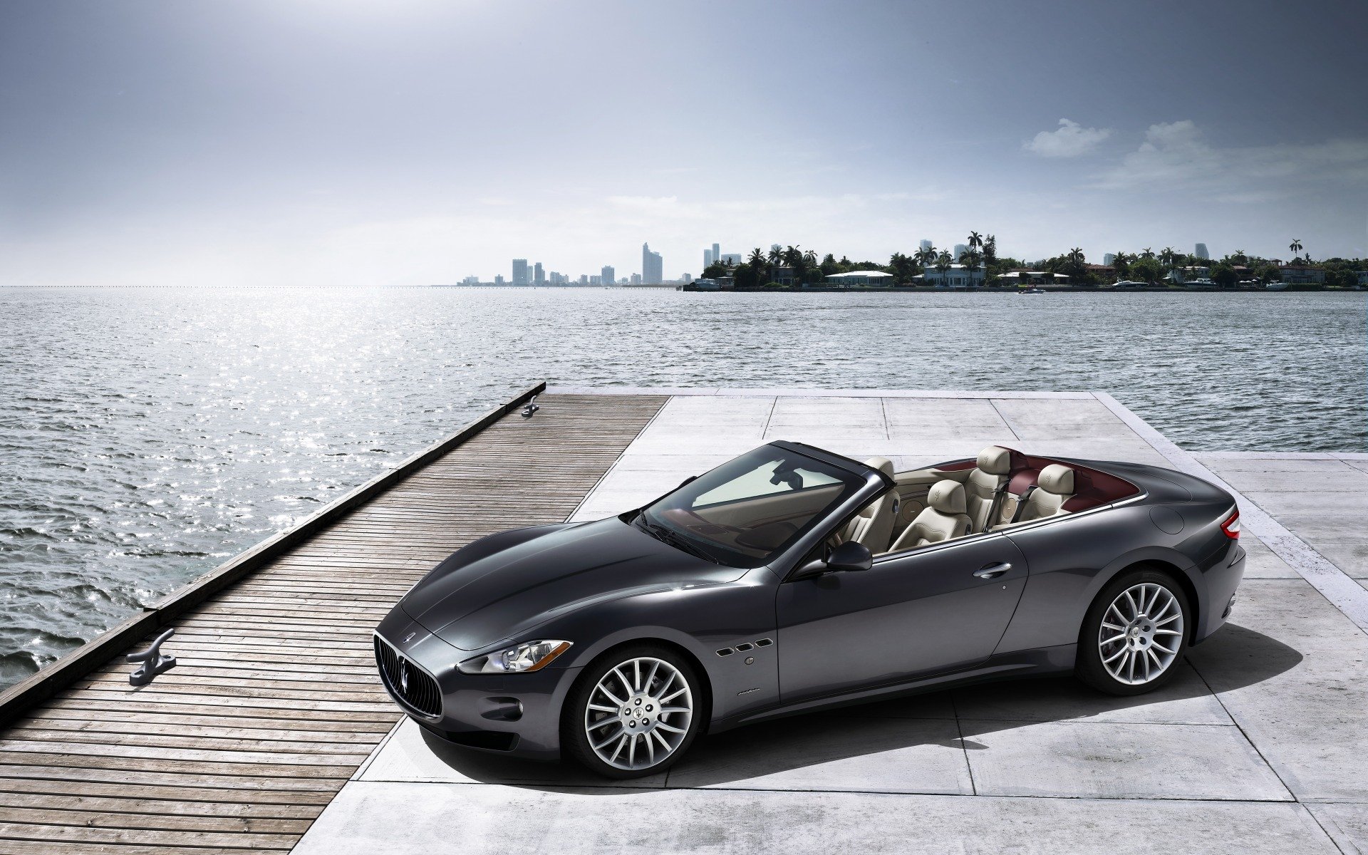 maserati gran cabrio samochody widescreen maszyny maserati woda miasta ocean zdjęcia