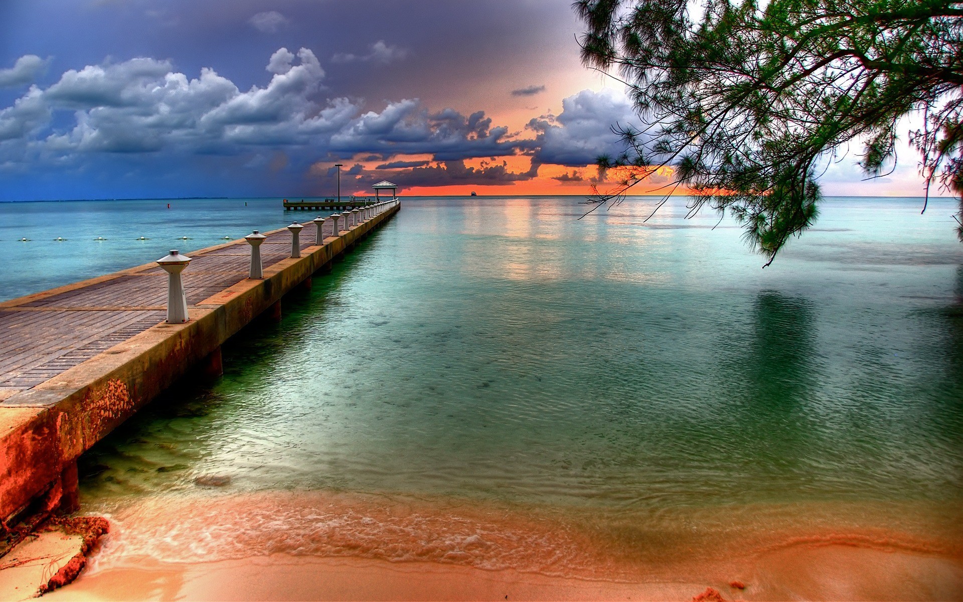 molo tropici spiaggia