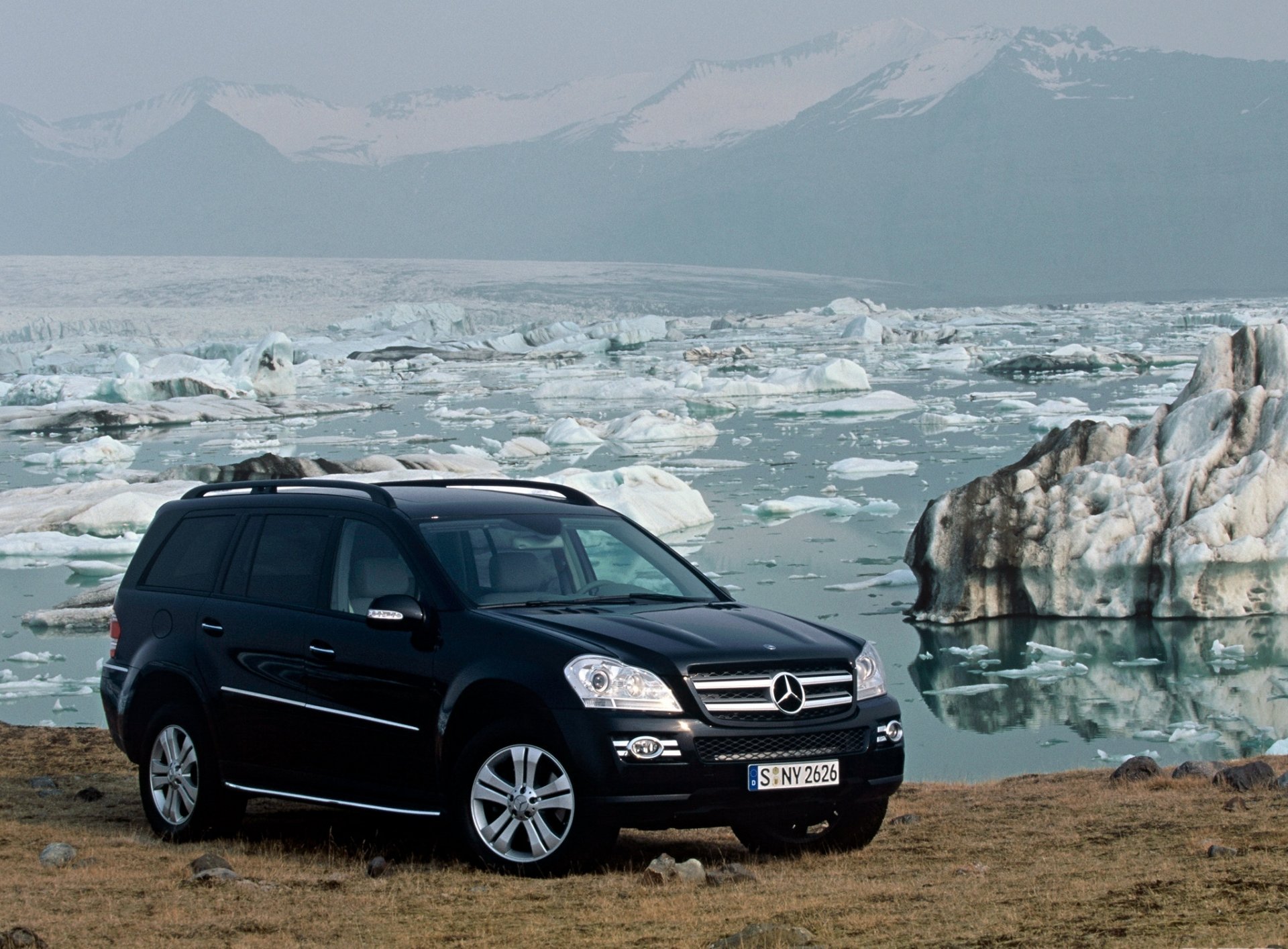 mercedes-benz gl neige eau