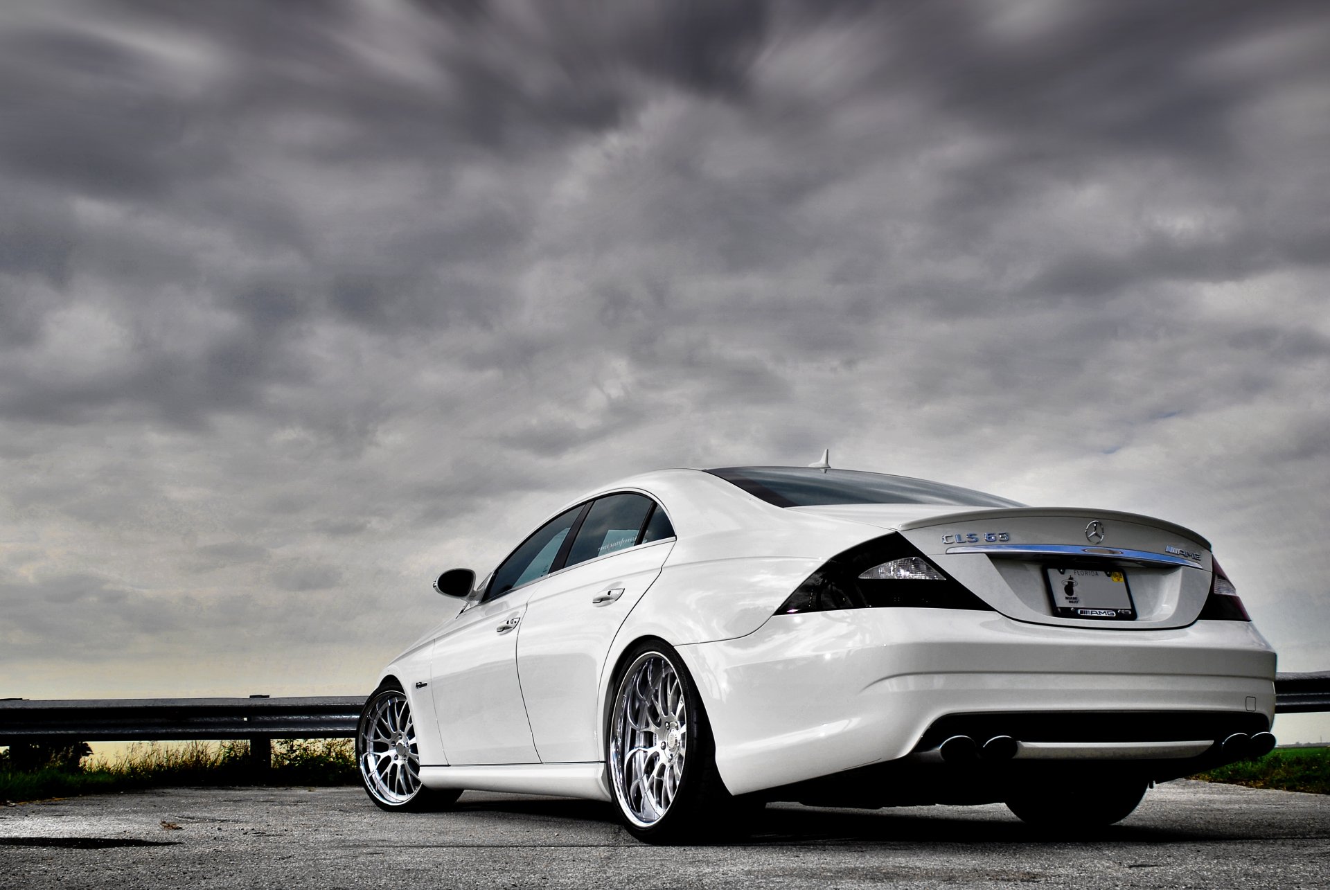 mercedes-benz cls 63 amg himmel