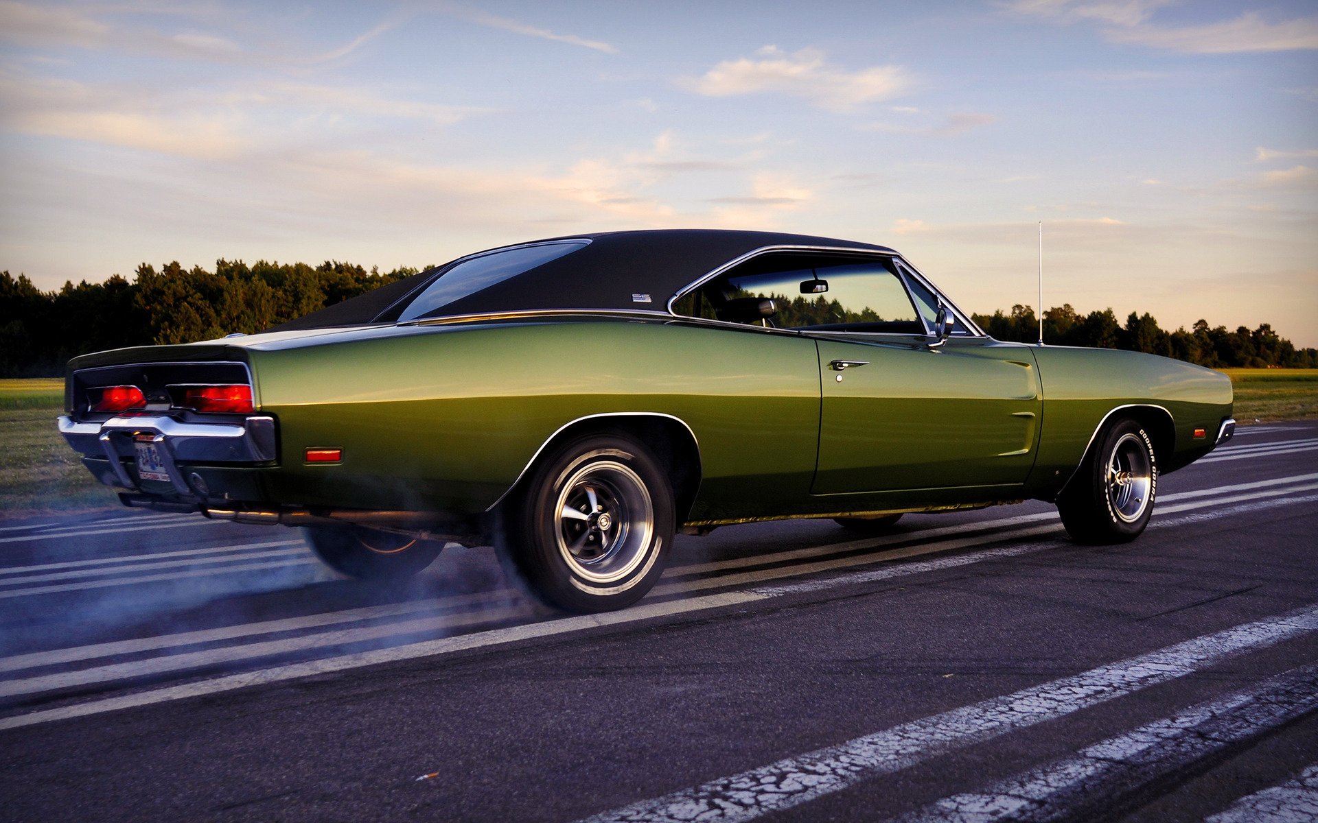 dodge charger muscle car