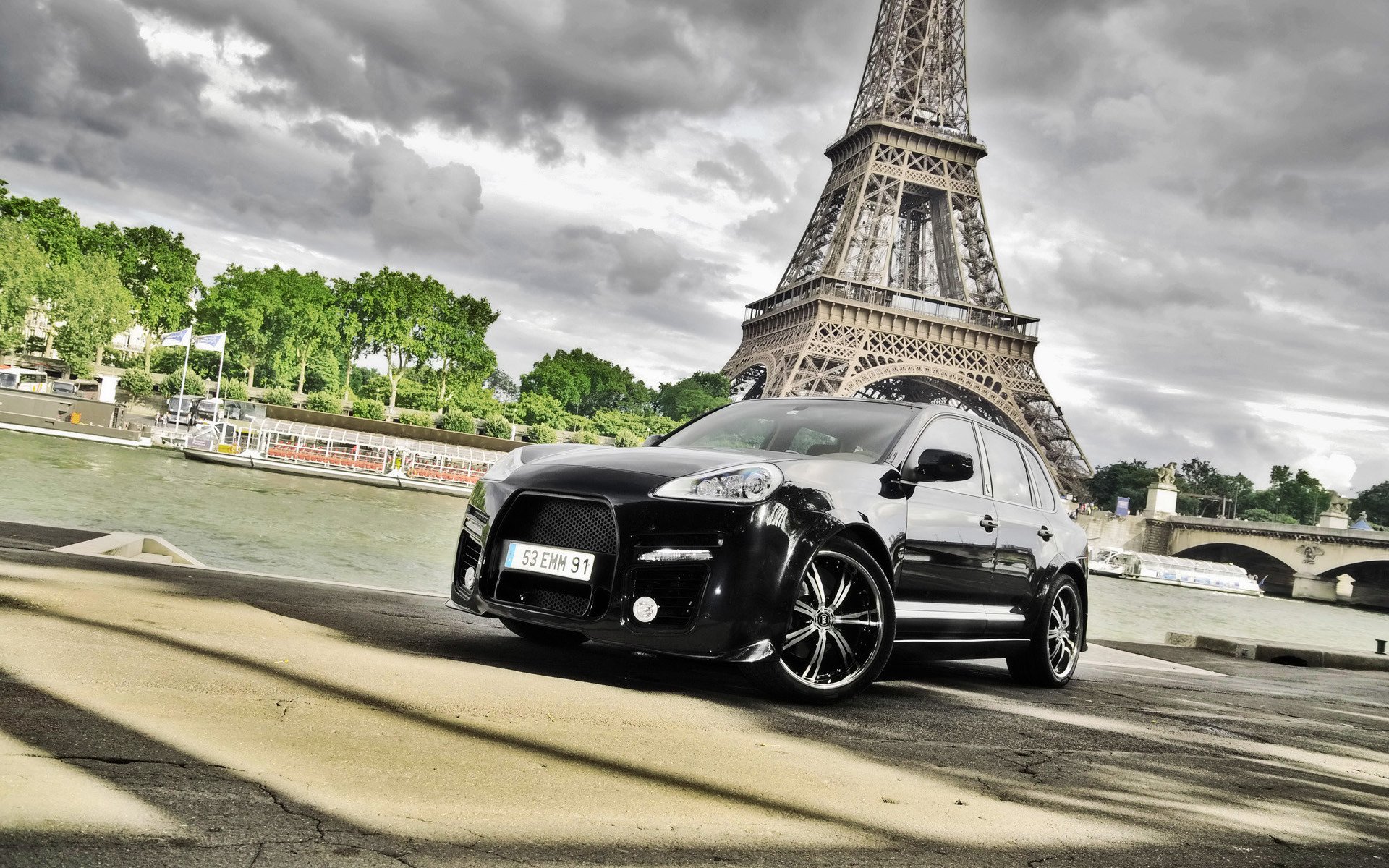 coche auto parís torre eiffel