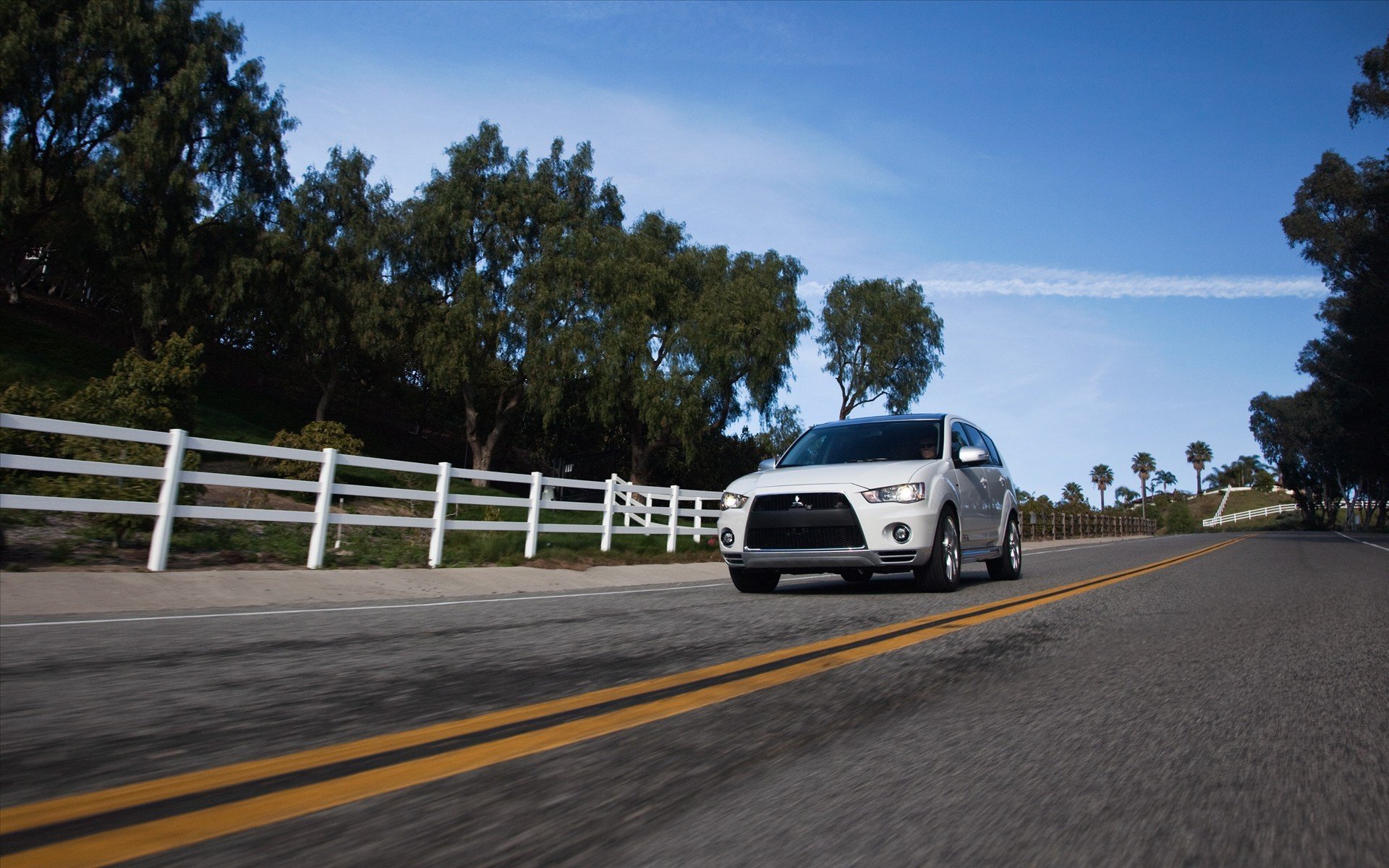 autos mitsubishi outlander gt auto wände autobahnen straßen straße mitsubishi