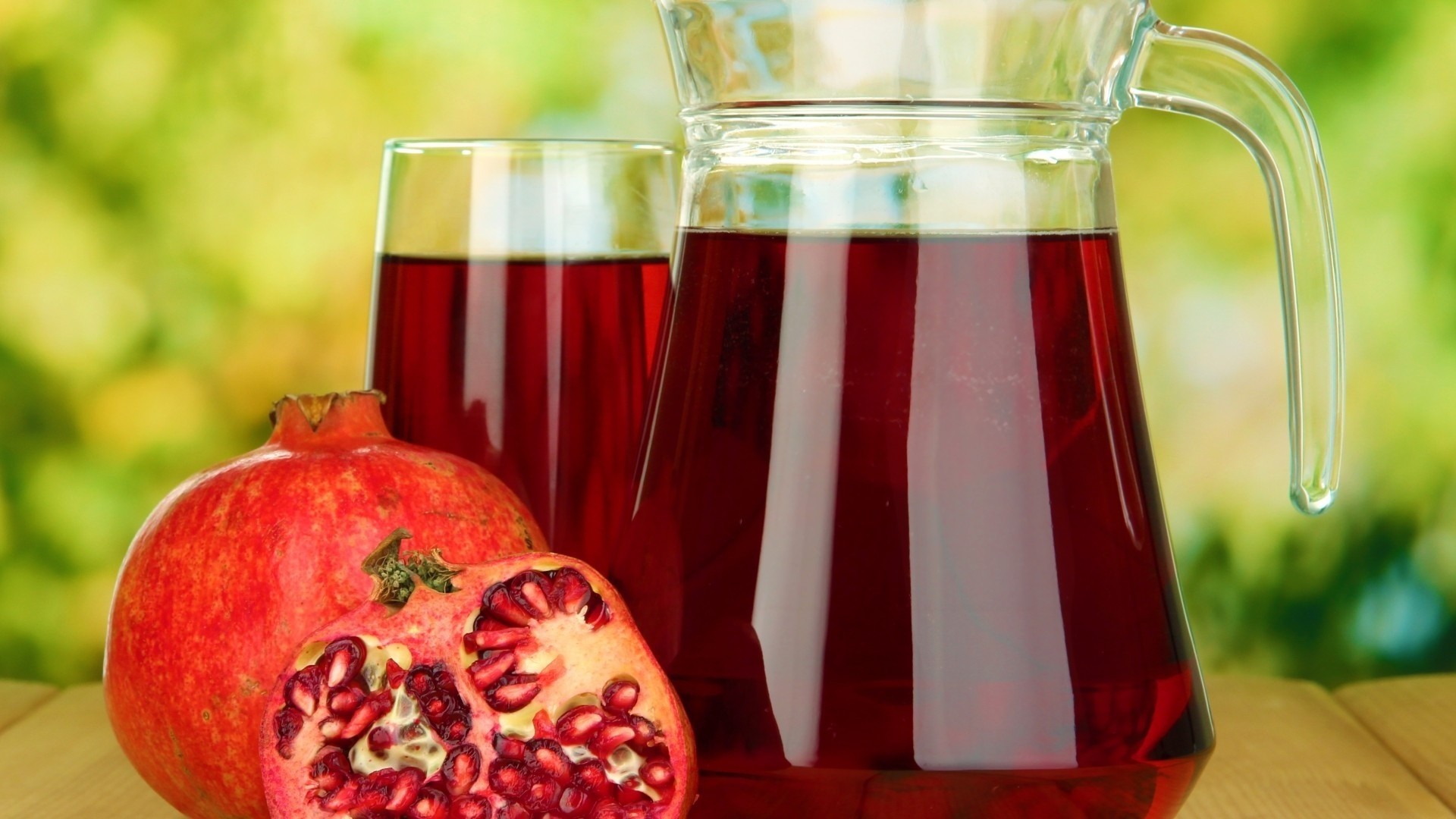 tisch dekanter saft glas granatapfel