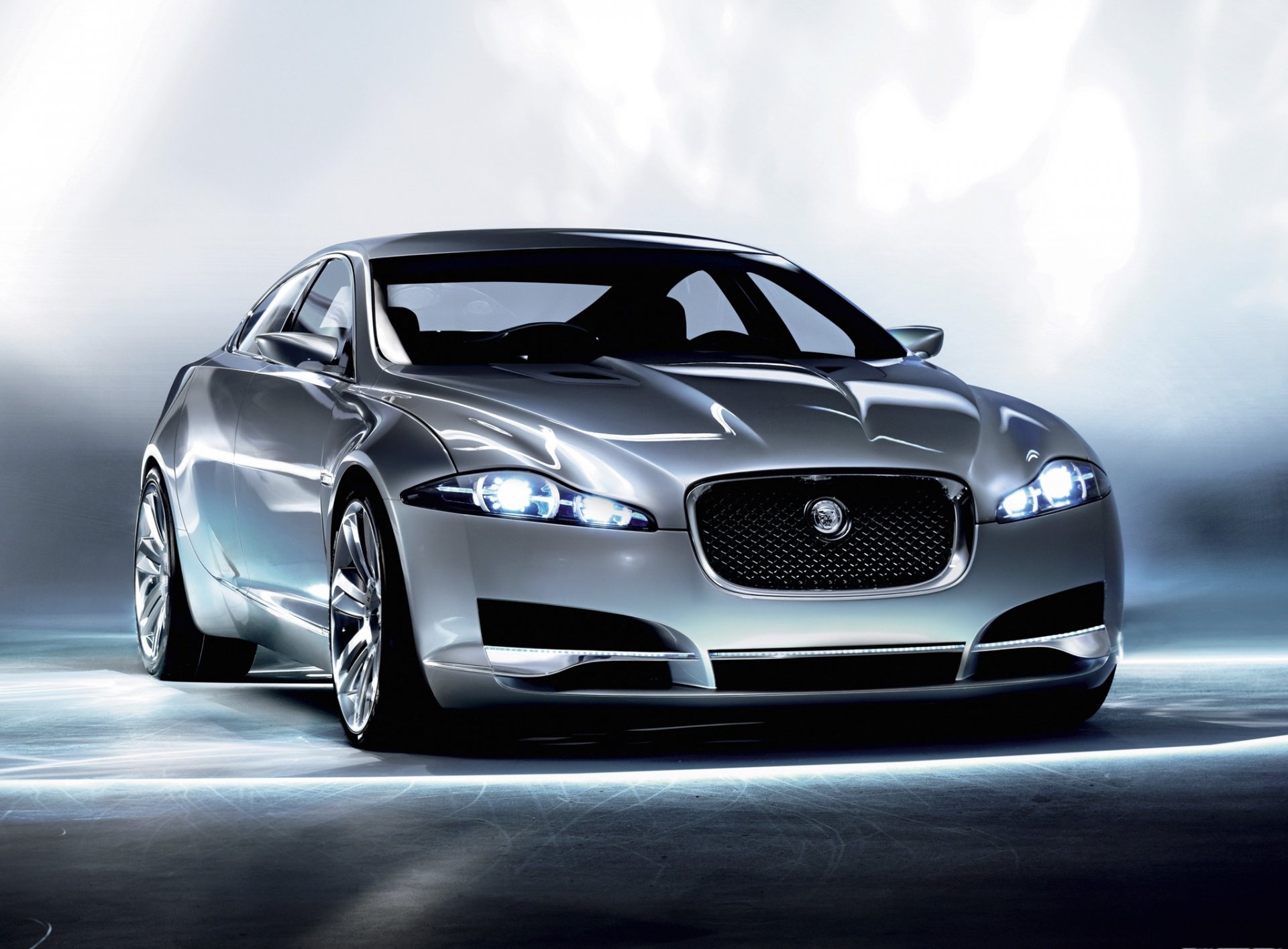 jaguar c-xf konzept