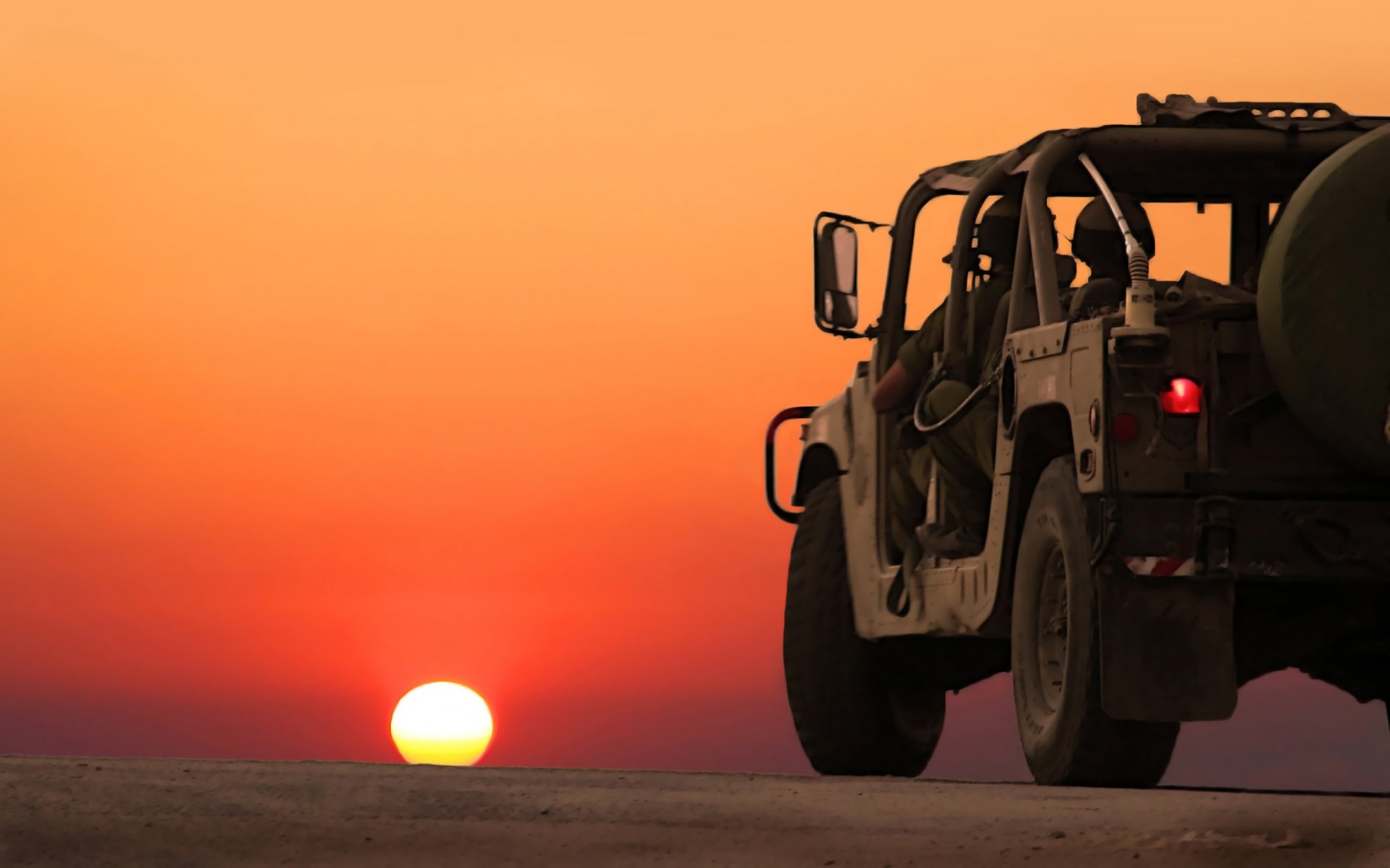 autos kämpfer sonnenuntergang landschaften horizont krieg straße