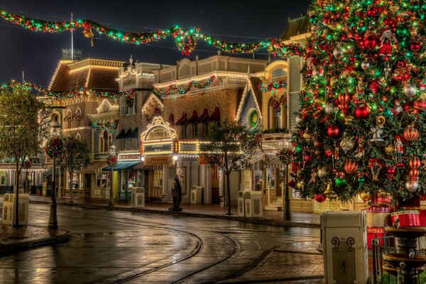 The city on Christmas Eve. Christmas tree, lights, illumination