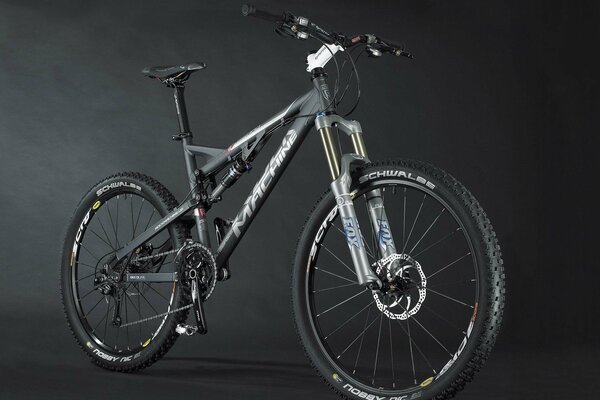 Mountain bike in black