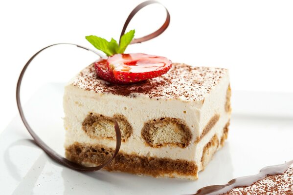 Tiramisu cake with strawberry cream