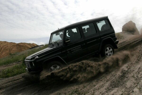 The mercedes-benz Gelik drives fast on uneven roads