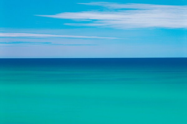 Tutta la bellezza dell orizzonte sul mare