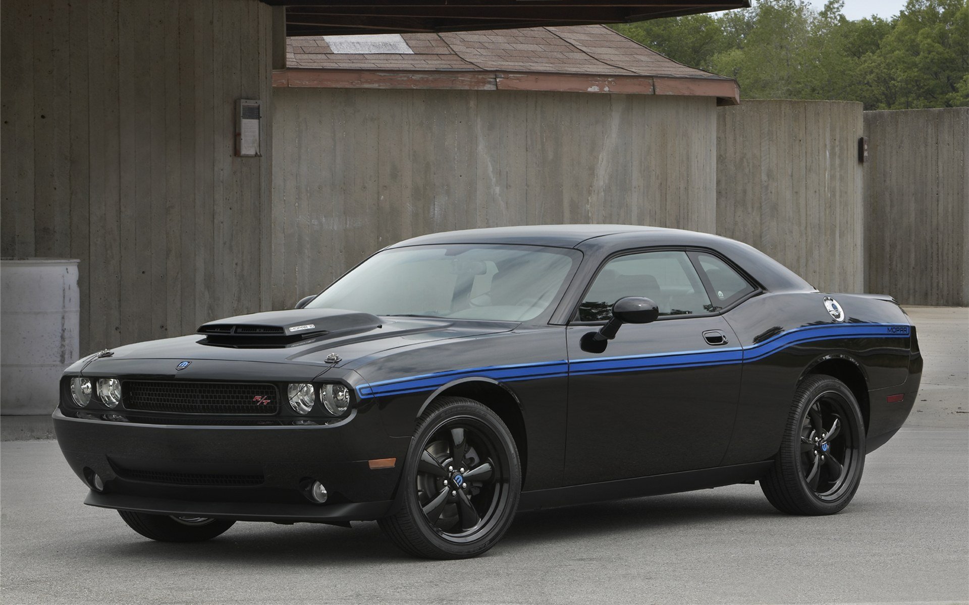 dodge challenger mopar додж