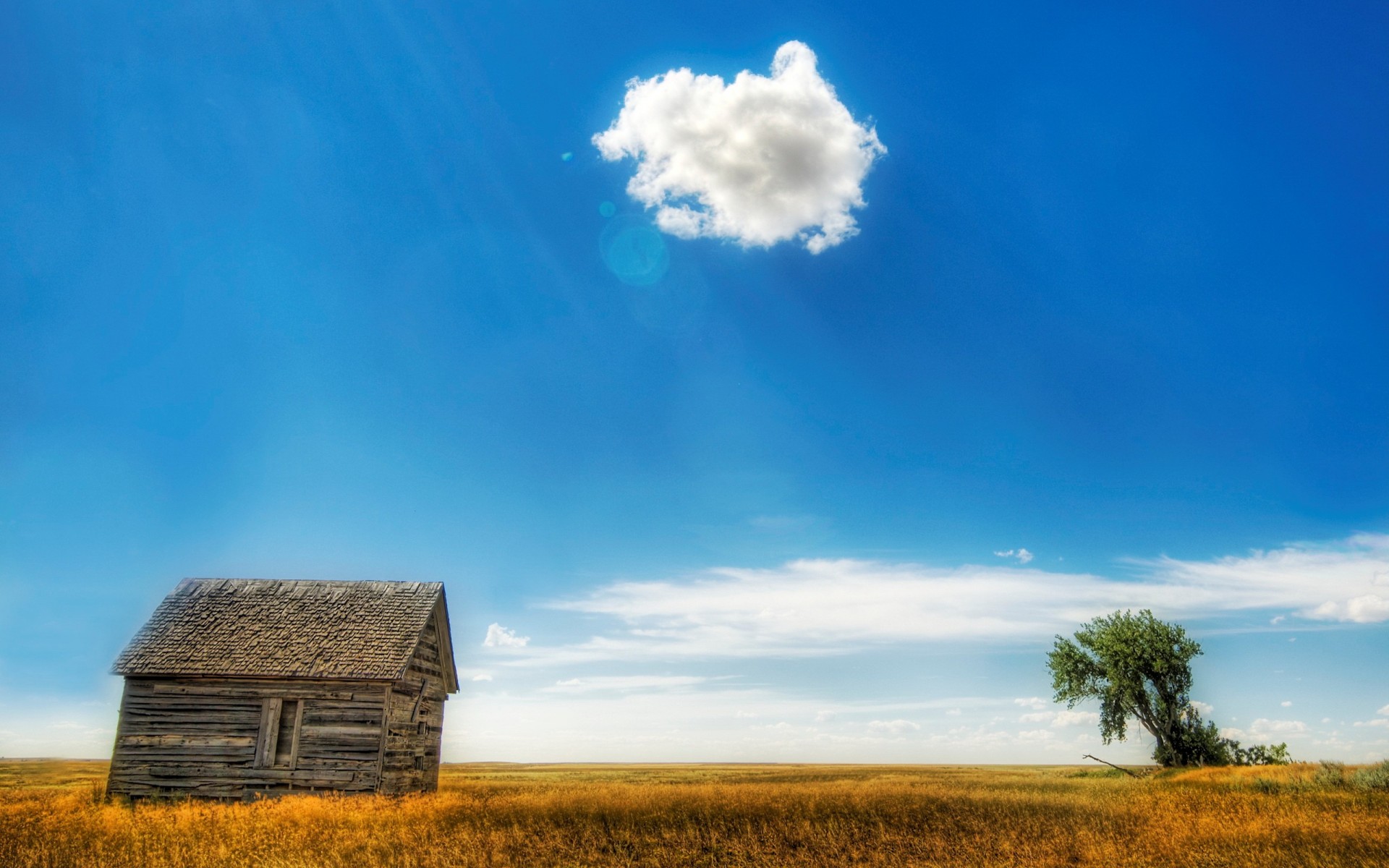 nuvole casa albero campo