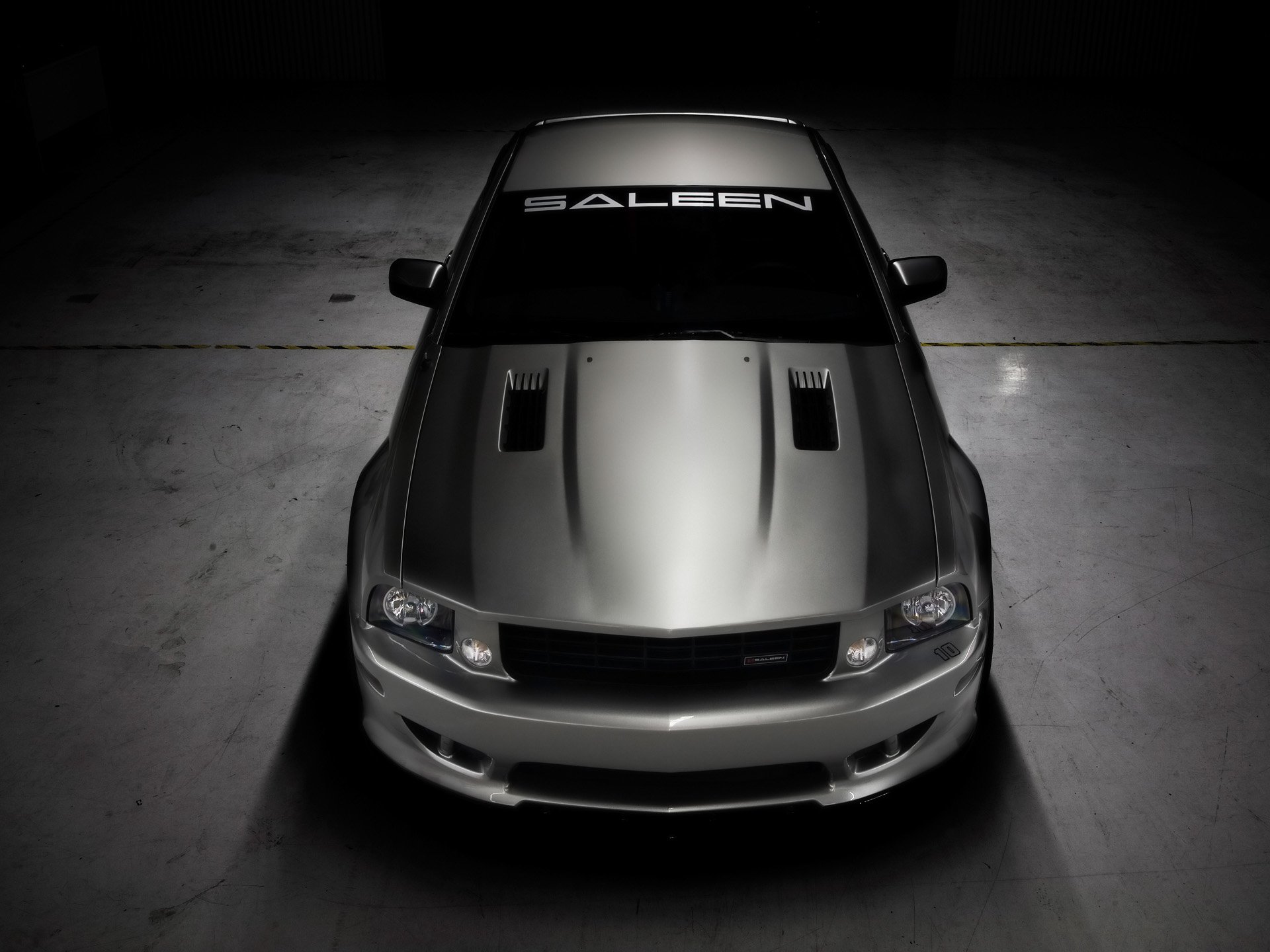 2008 saleen s302 szary