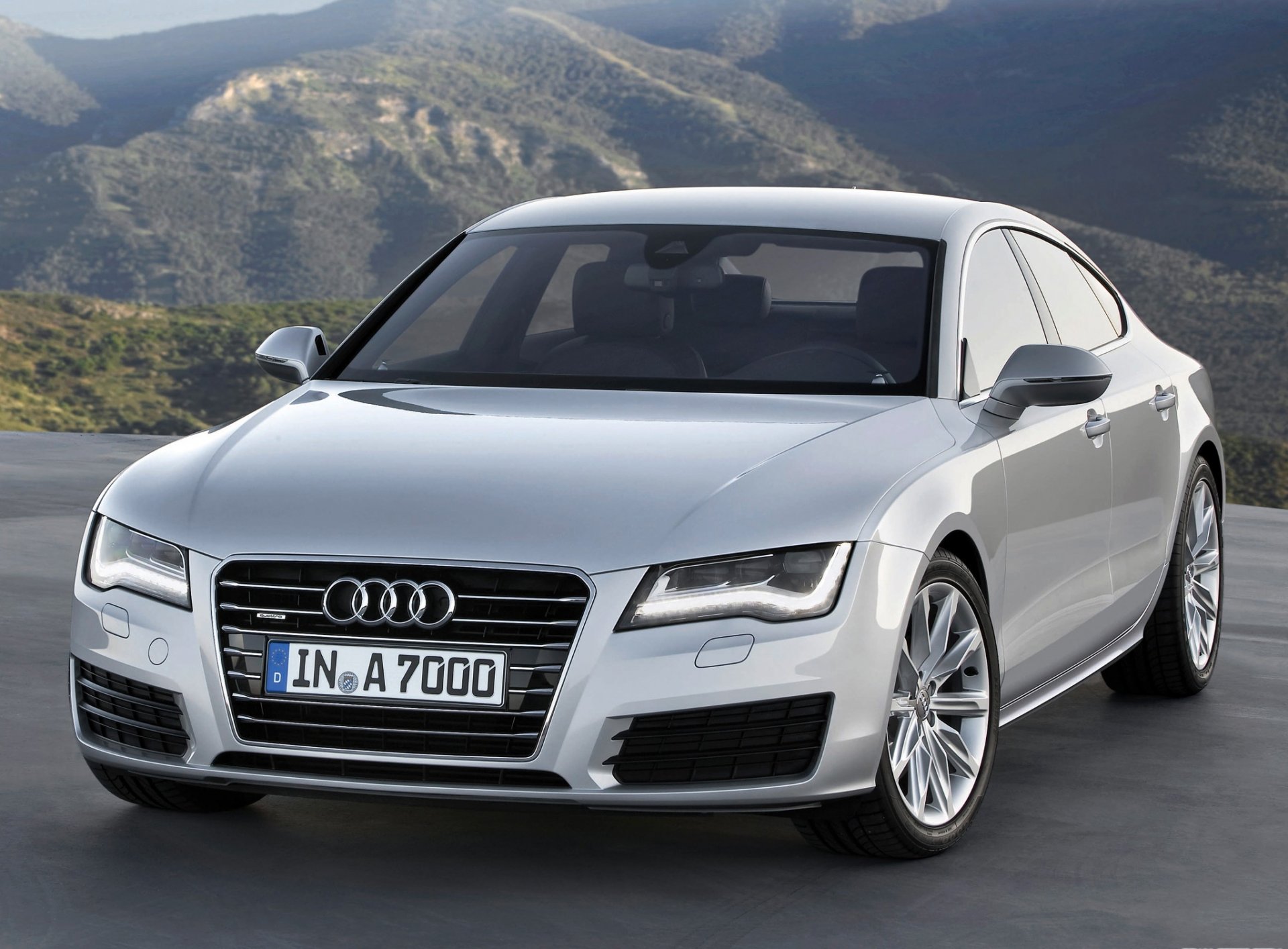 audi auto a7 montagne