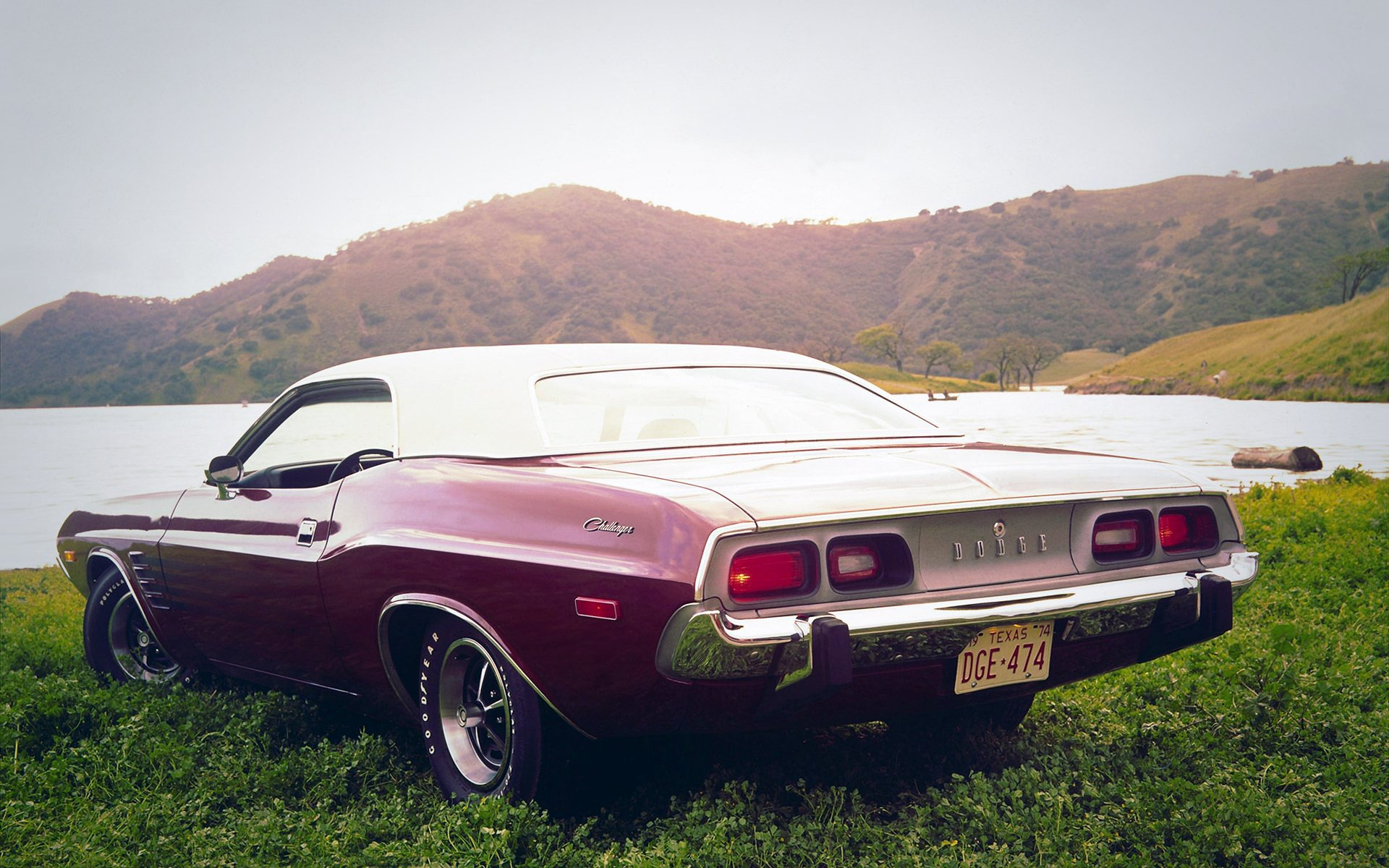 dodge challenger muscle car