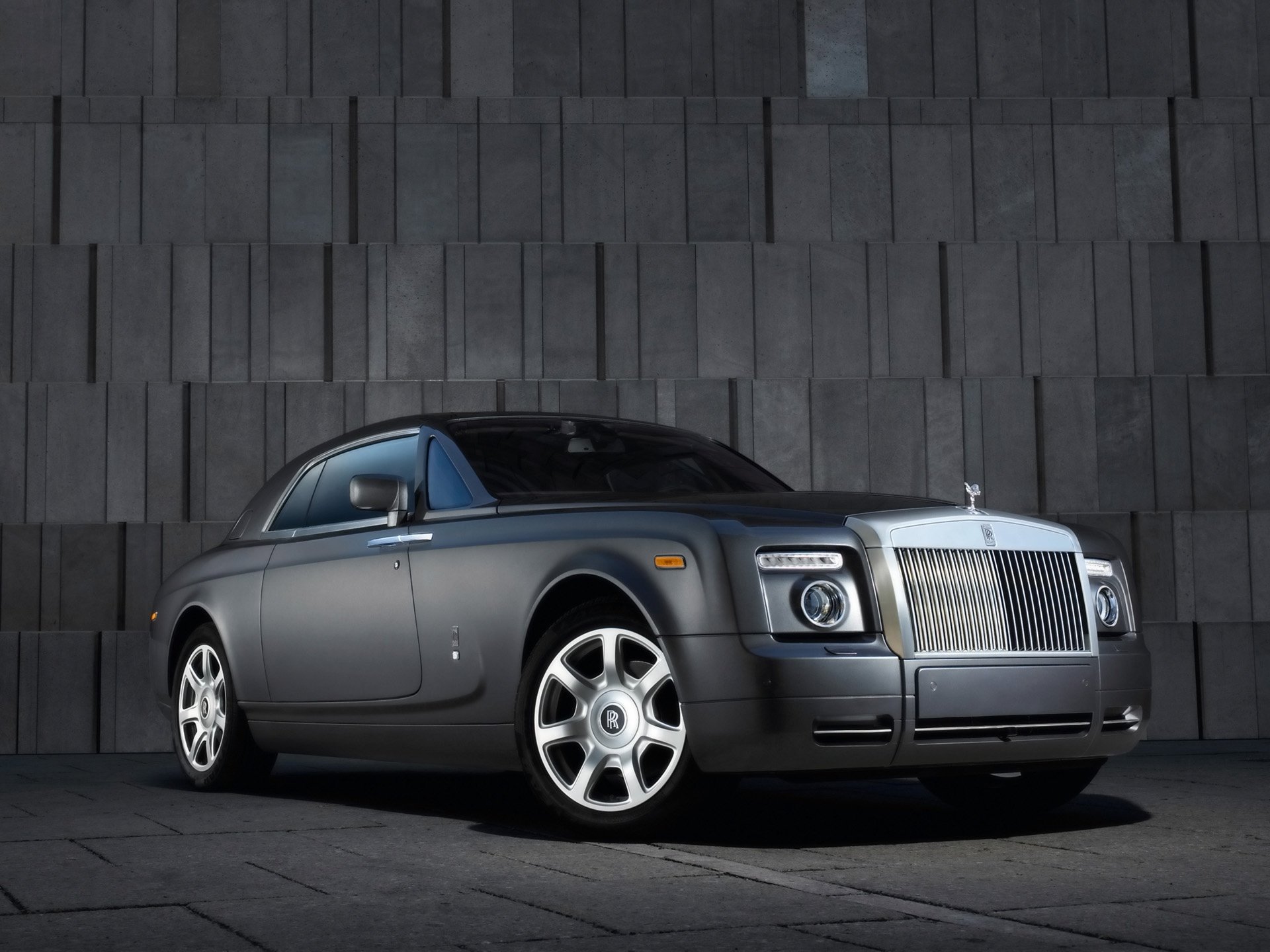 auto car rolls phantom