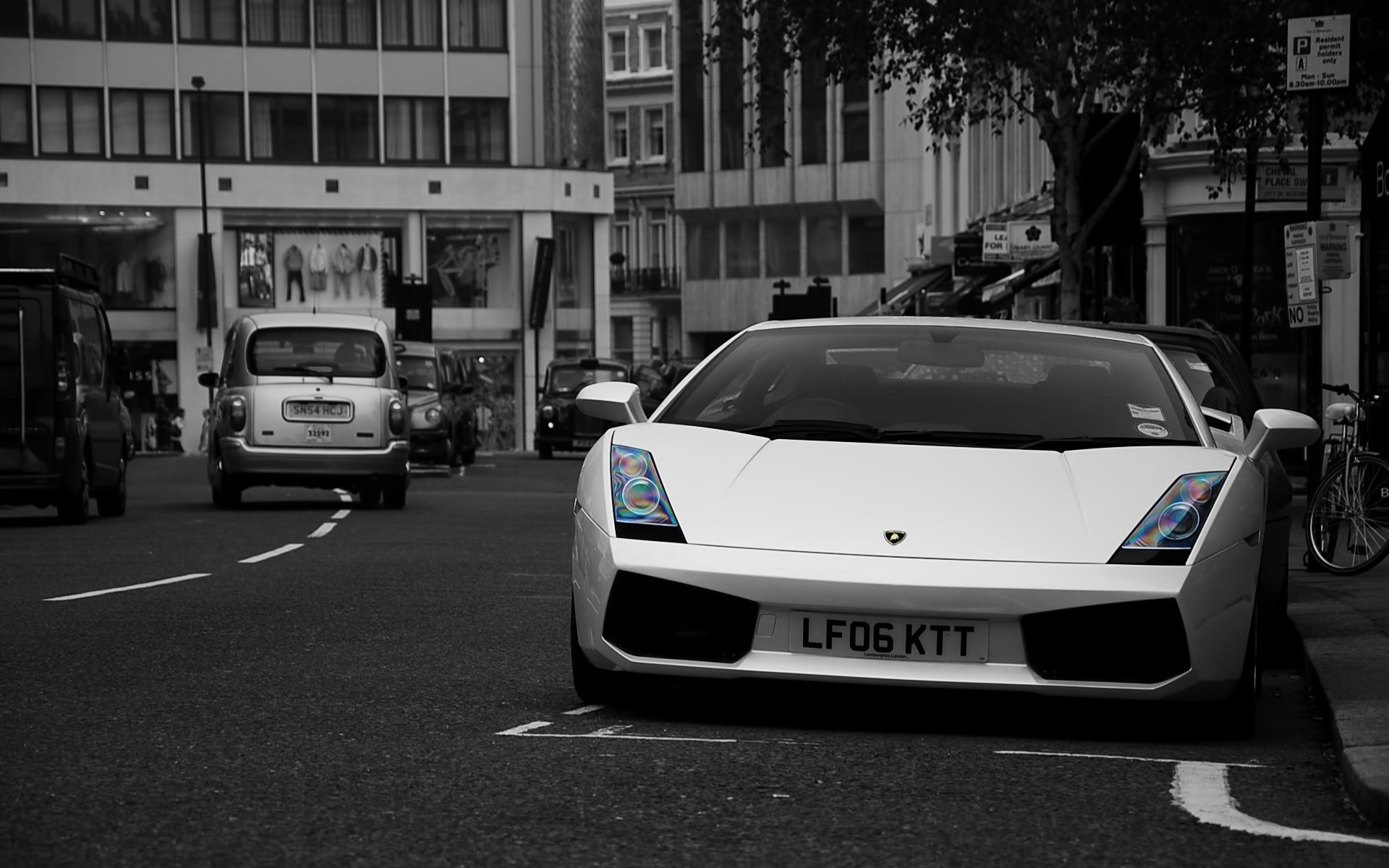 lamborghini gallardo czarno-biały