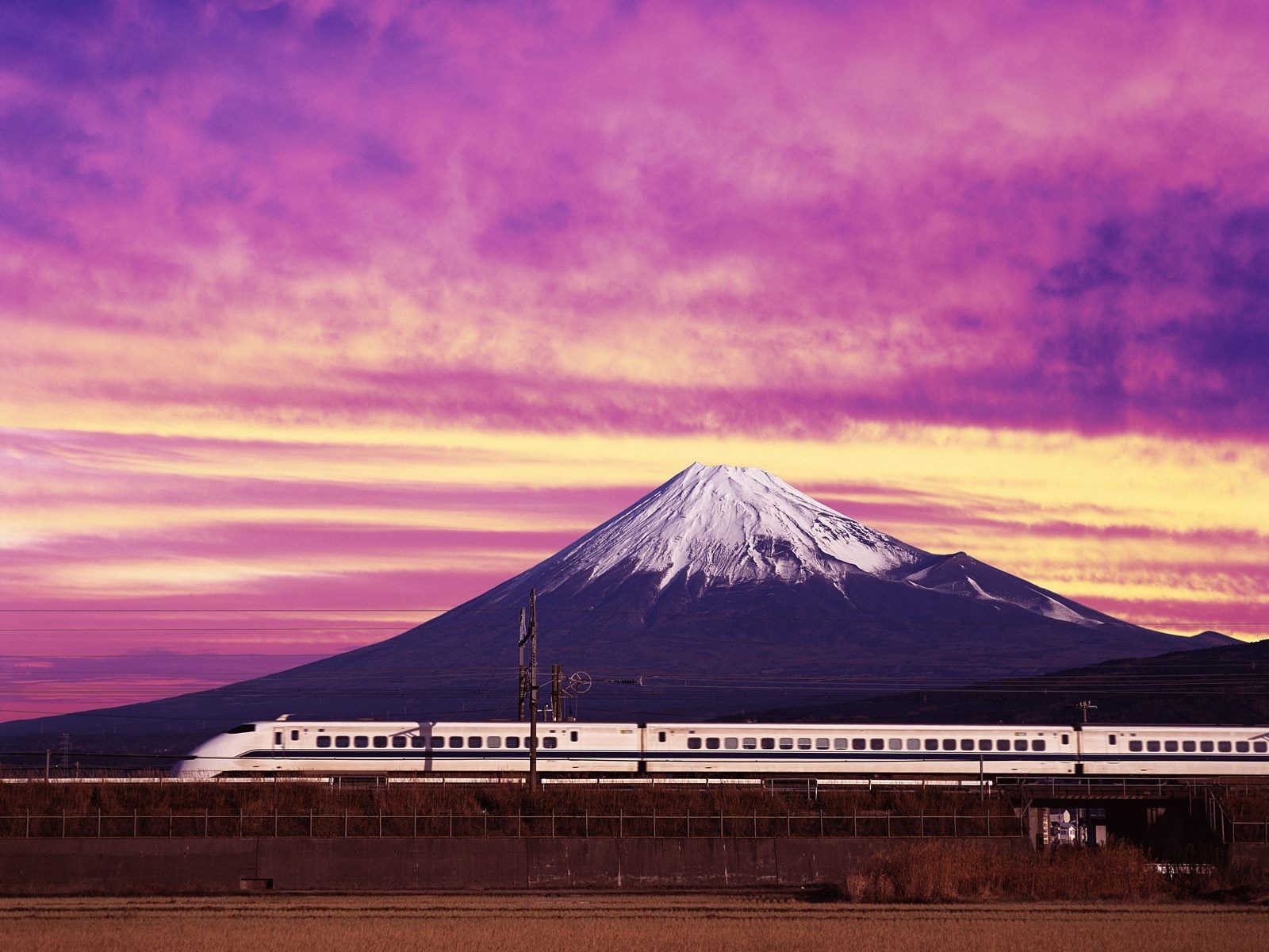 pociąg elektryczny góra japonia