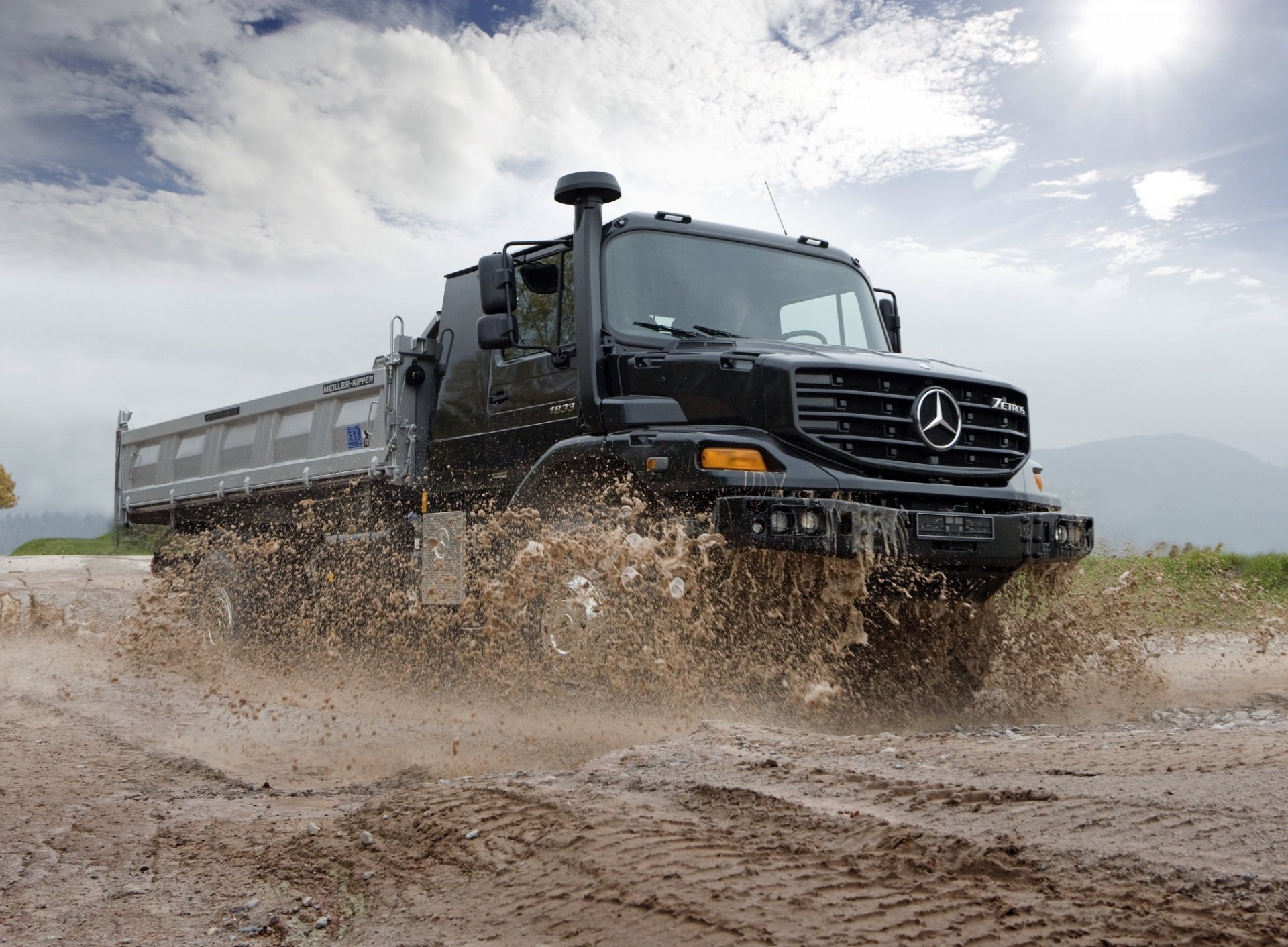 maschinen lkw schmutz zetros von straße