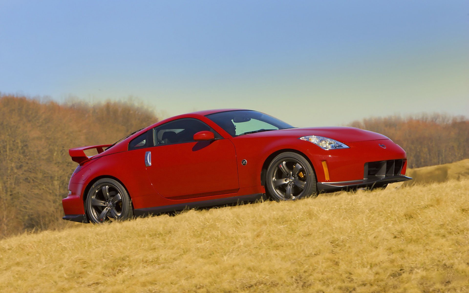 voitures rouge auto herbe route nissan nissan