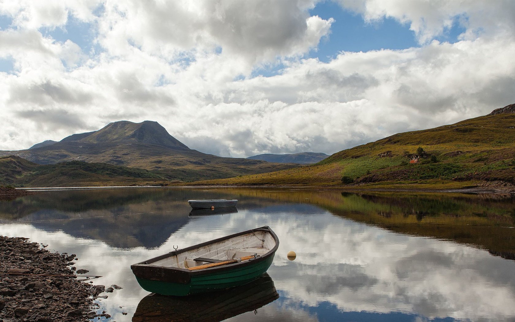 hore lake boat stones water scotland