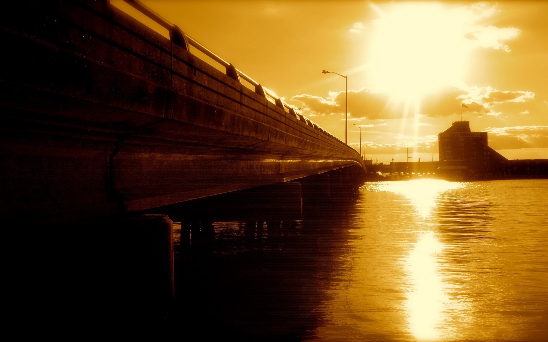 pont coucher de soleil eau