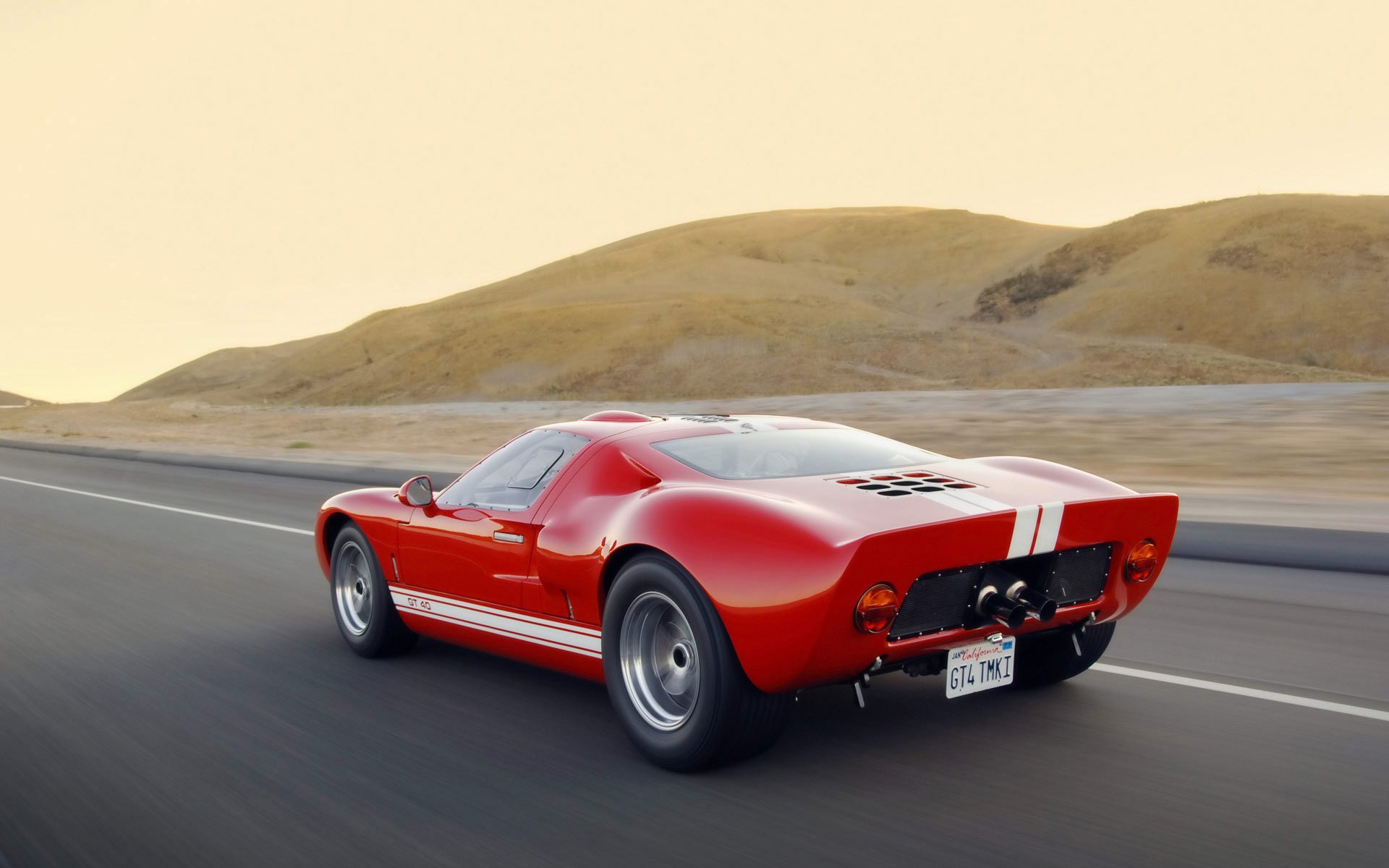 ford gt-40 droga