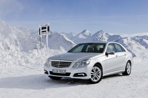 Mercedes Benz on snow-covered roads