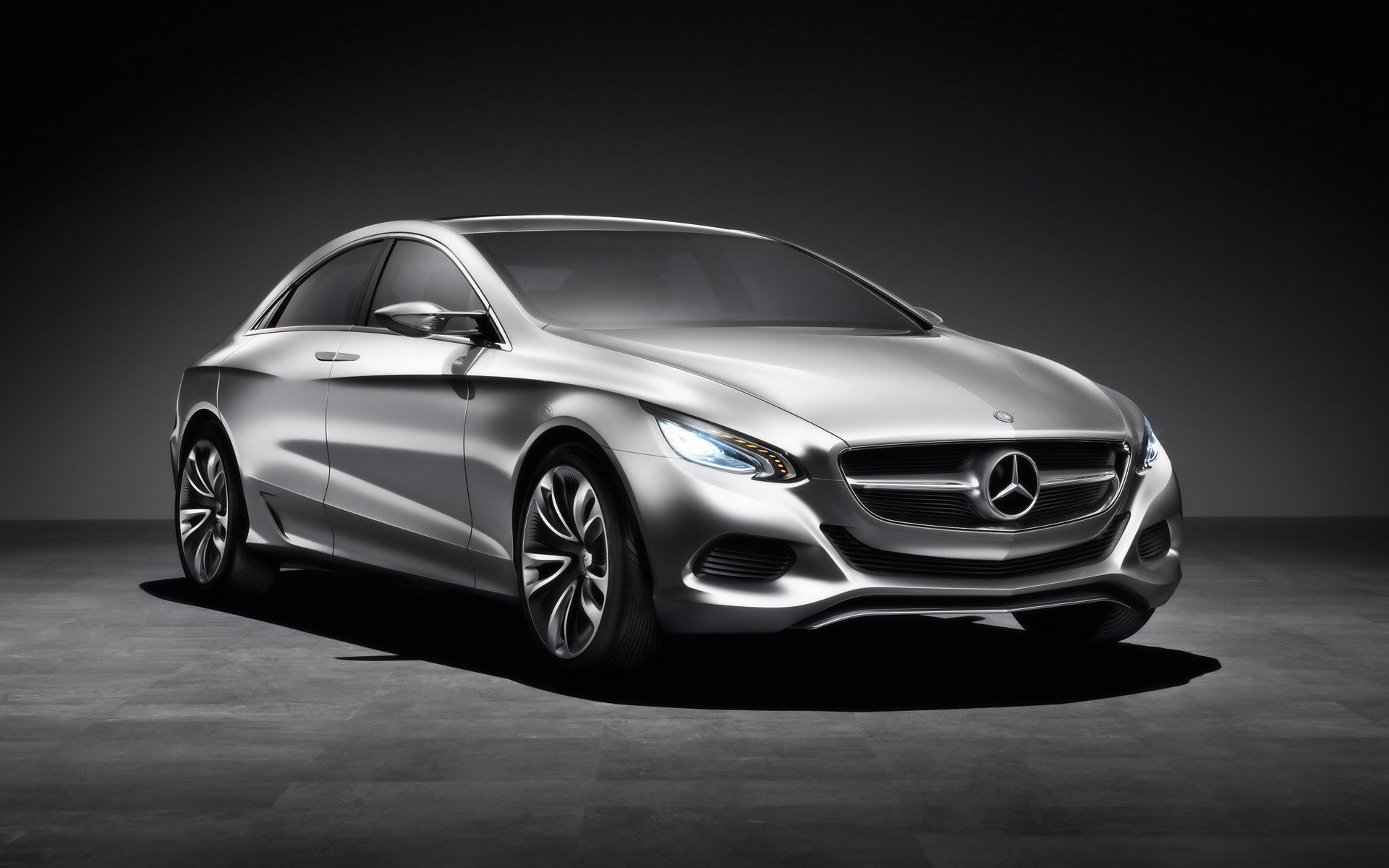 mercedes-benz f800 concepto metálico